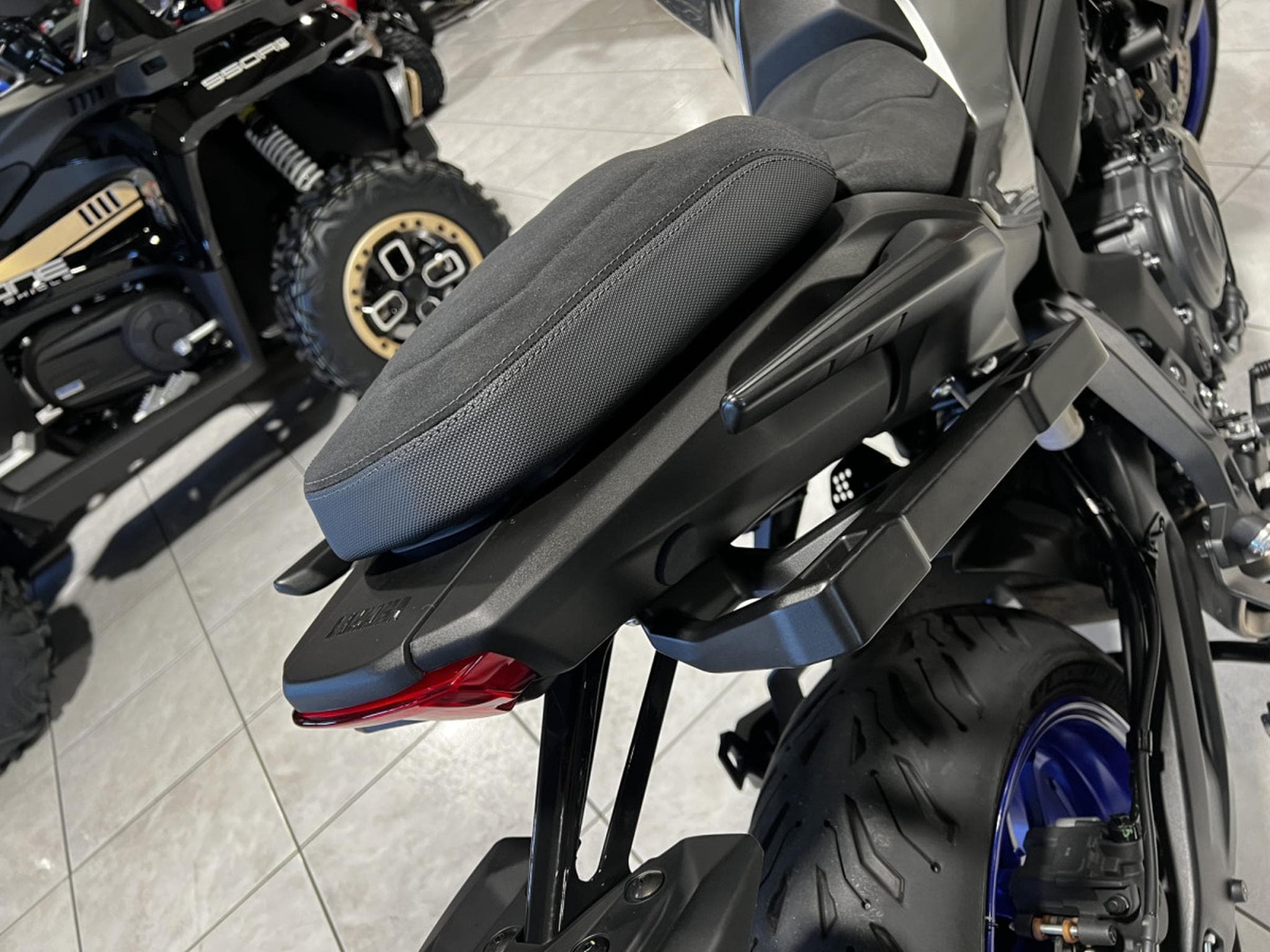 Yamaha Tracer 7 GT inclus valises (2025) - Foto 5