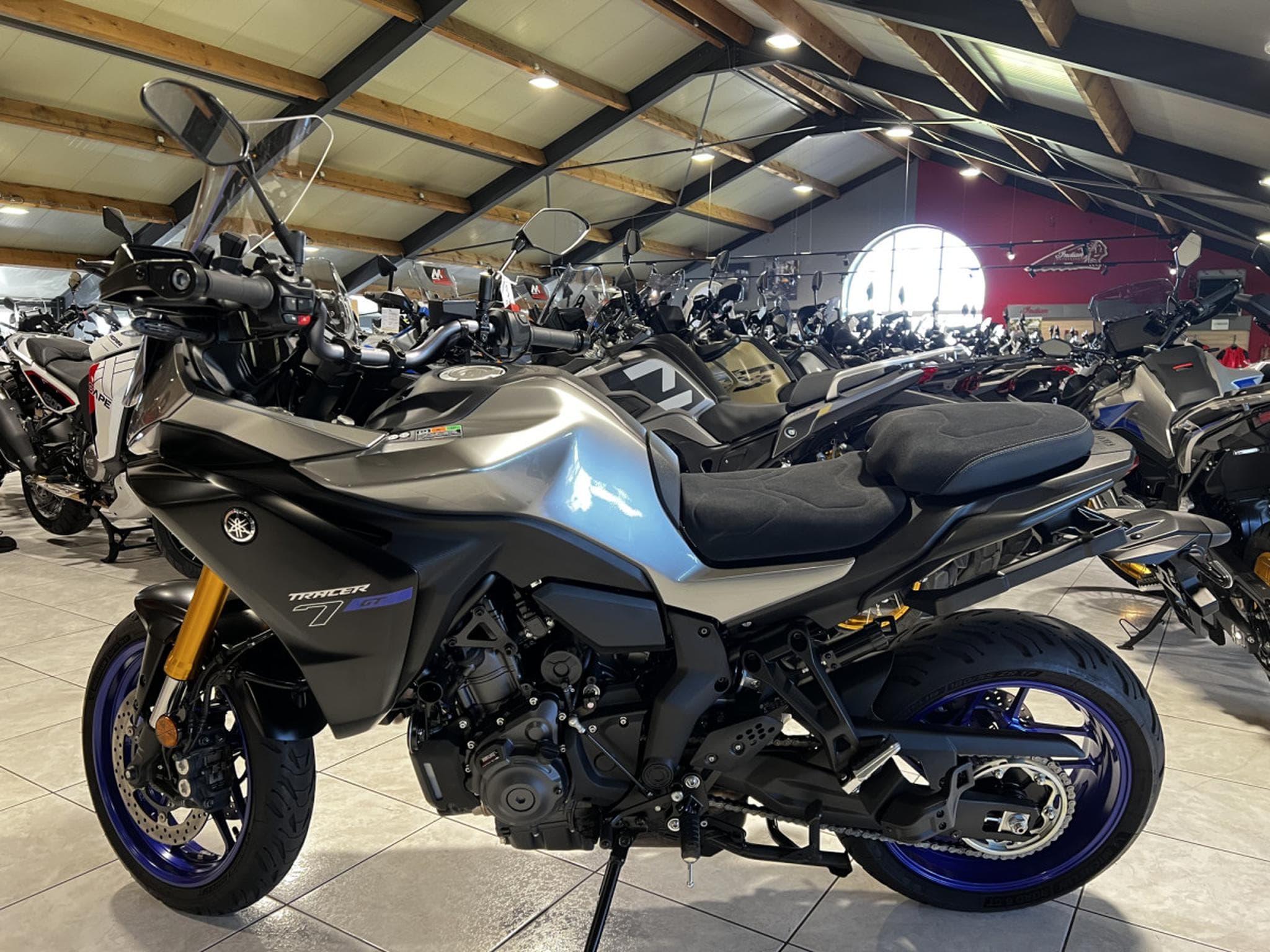 Yamaha Tracer 7 GT inclus valises (2025) - Foto 4