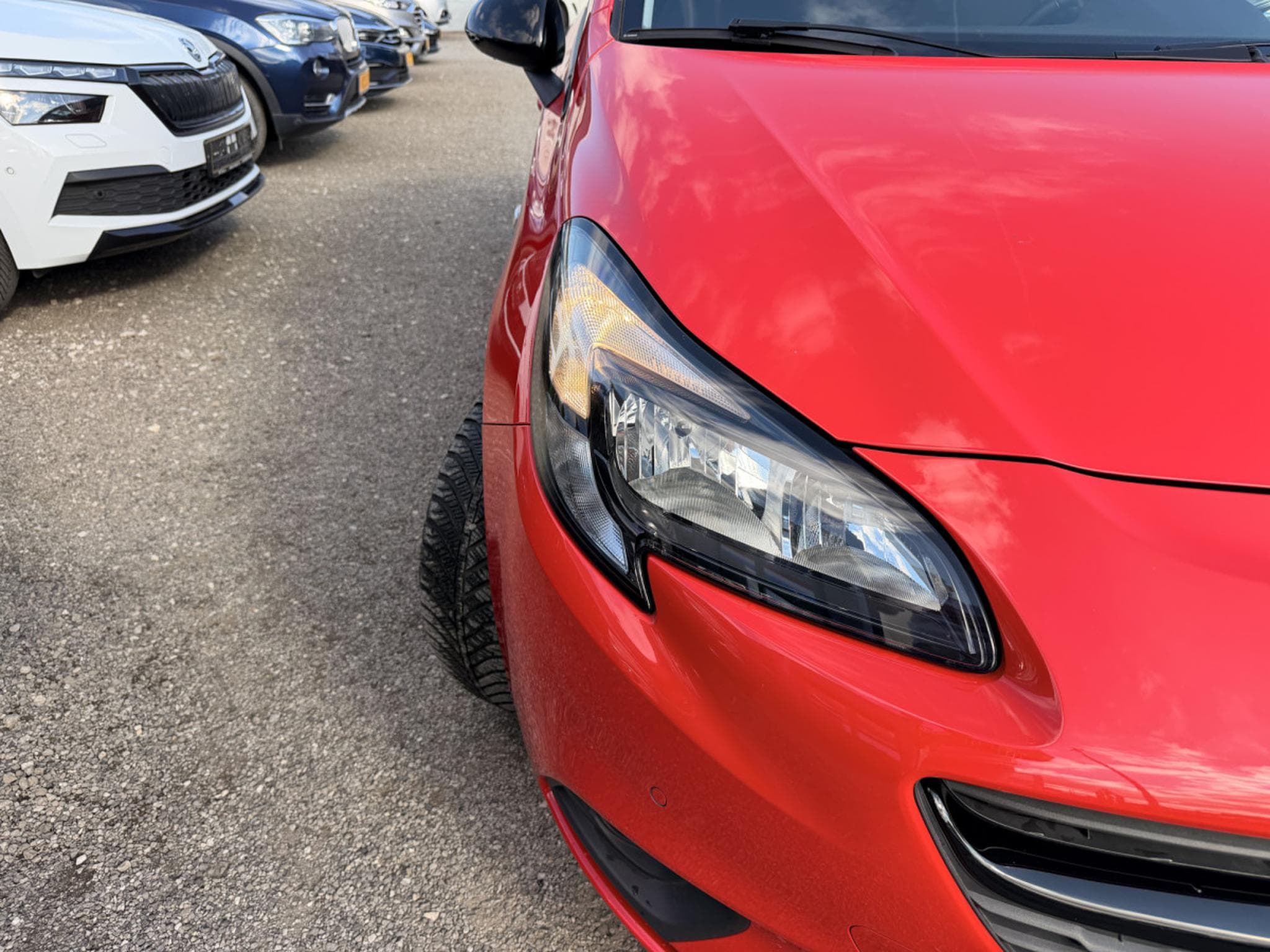 Opel Corsa 1.4 Black Édition 100 Turbo (2018) - Foto 8