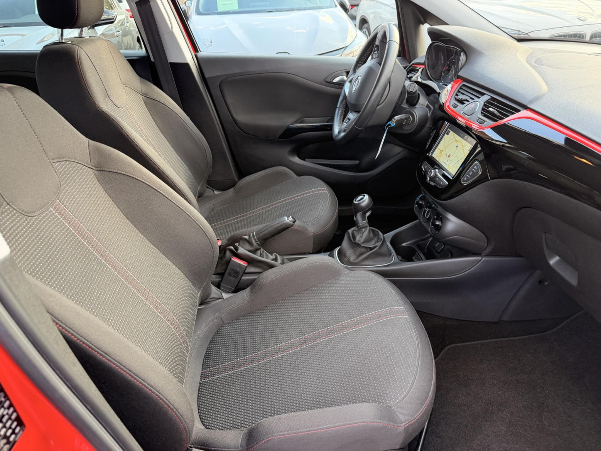 Opel Corsa 1.4 Black Édition 100 Turbo (2018) - Foto 12