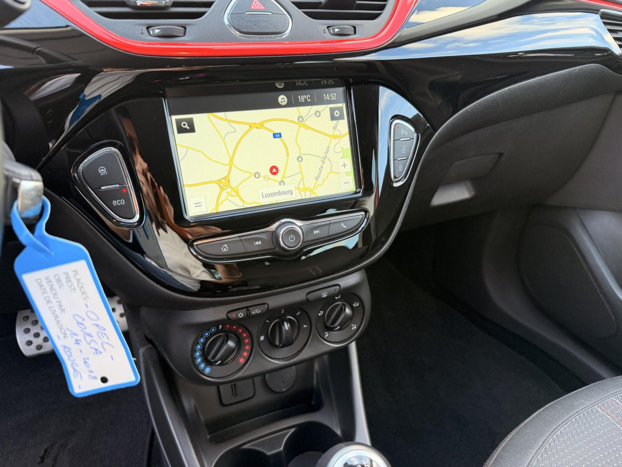 Opel Corsa 1.4 Black Édition 100 Turbo (2018) - Foto 15