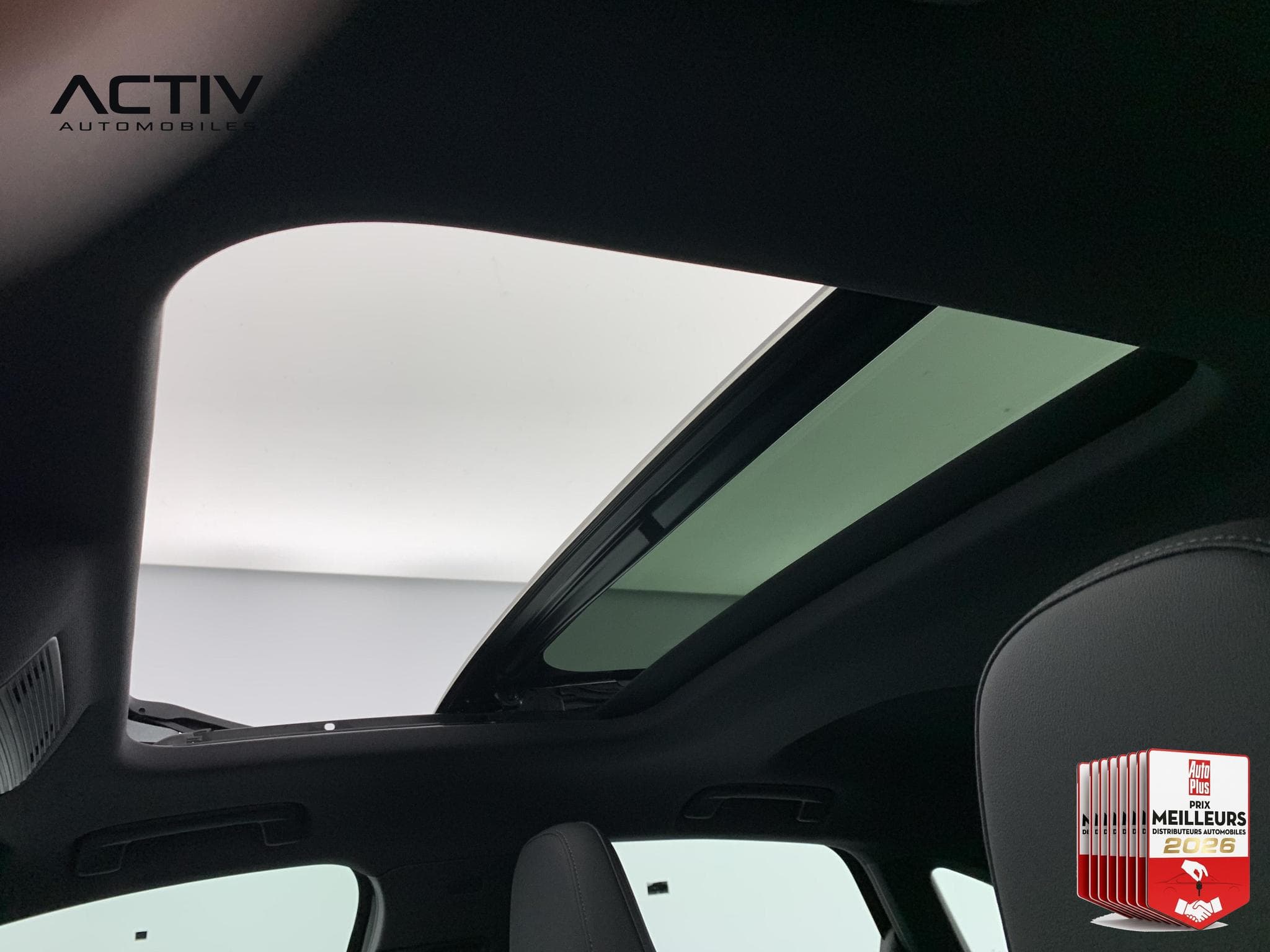 Audi Q3 E-HYBRID 272 CH S TRONIC 6 S LINE (2026) - Photo 24