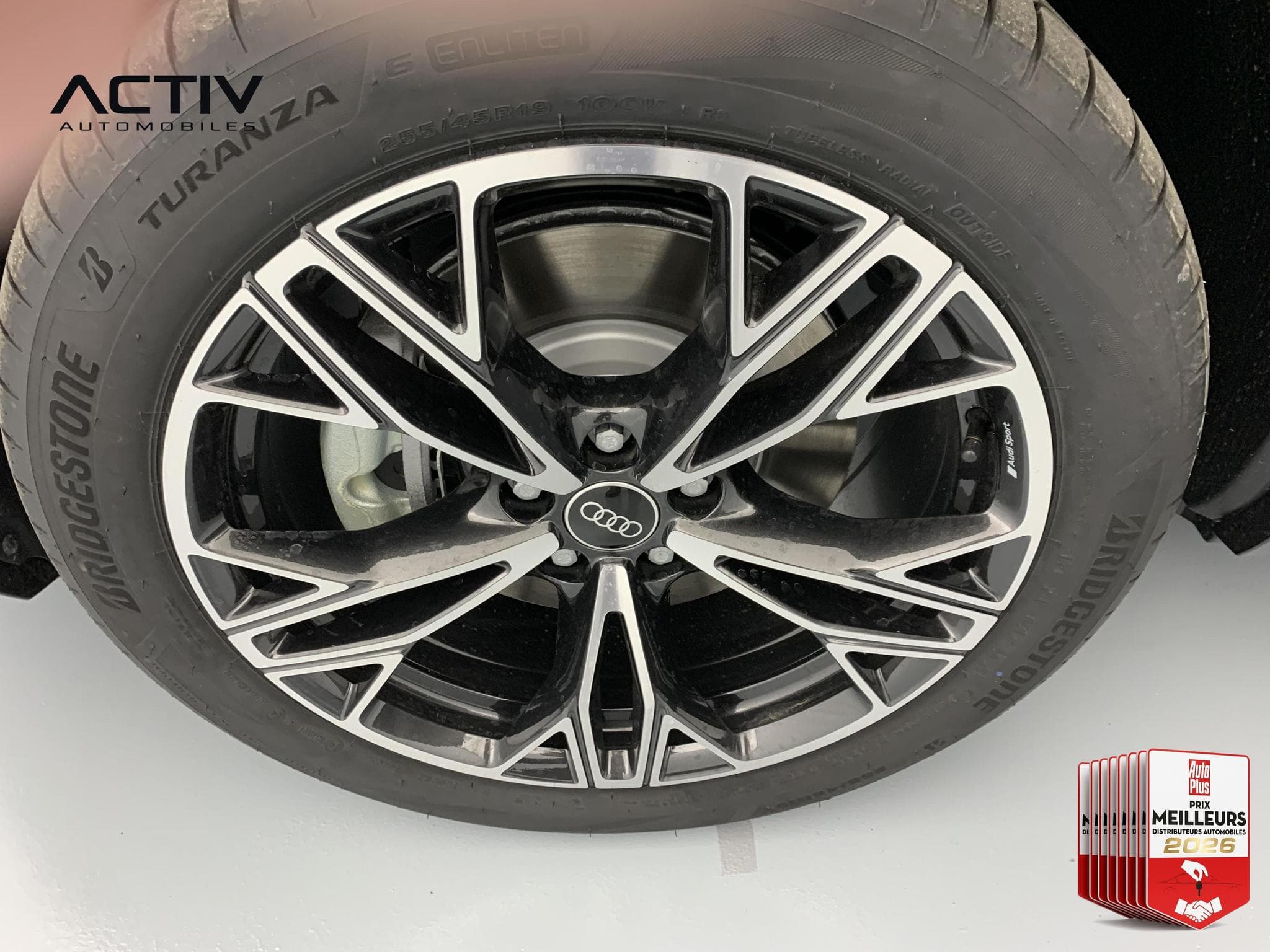 Audi Q3 E-HYBRID 272 CH S TRONIC 6 S LINE (2026) - Photo 27