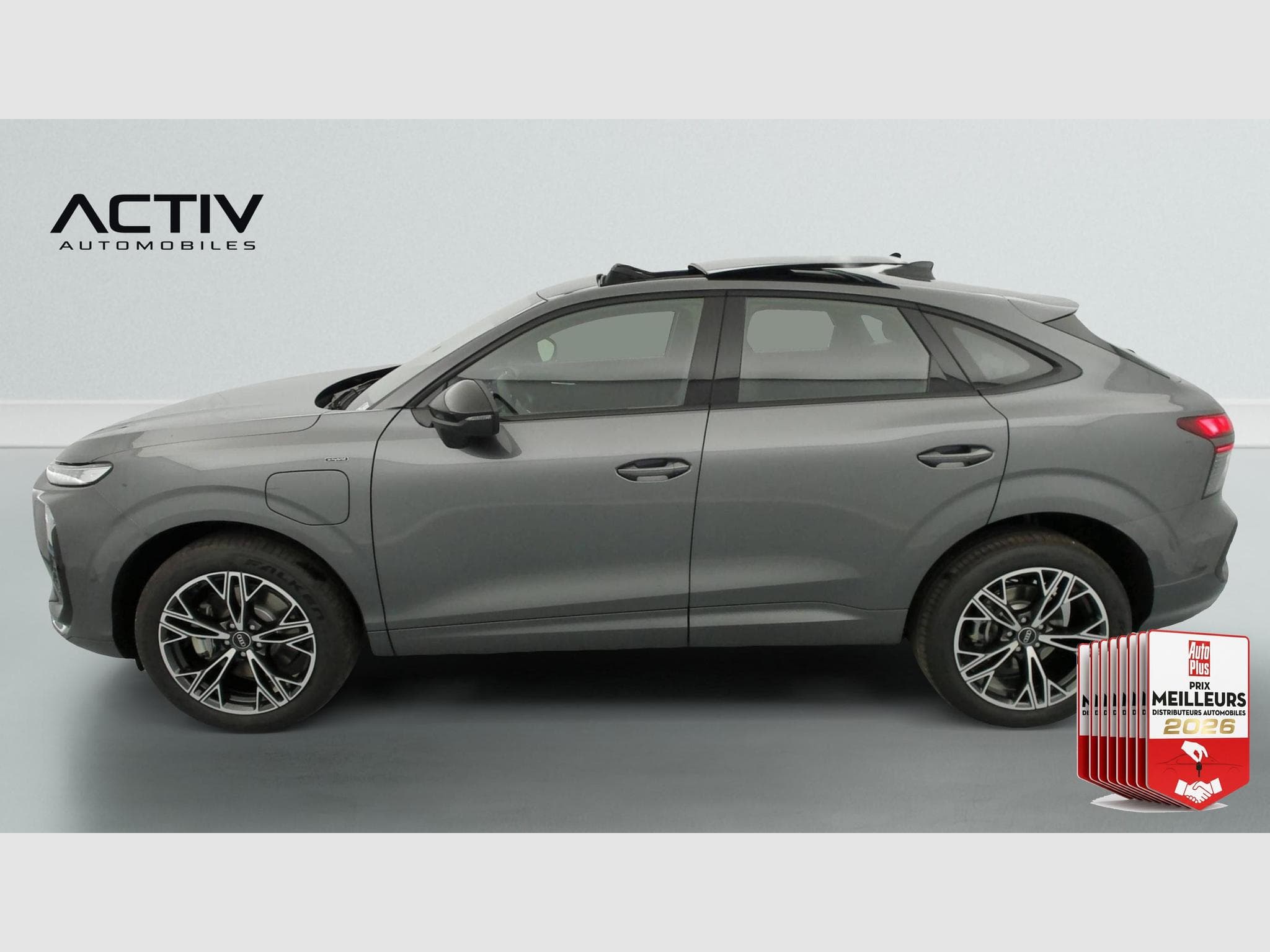Audi Q3 E-HYBRID 272 CH S TRONIC 6 S LINE (2026) - Photo 4