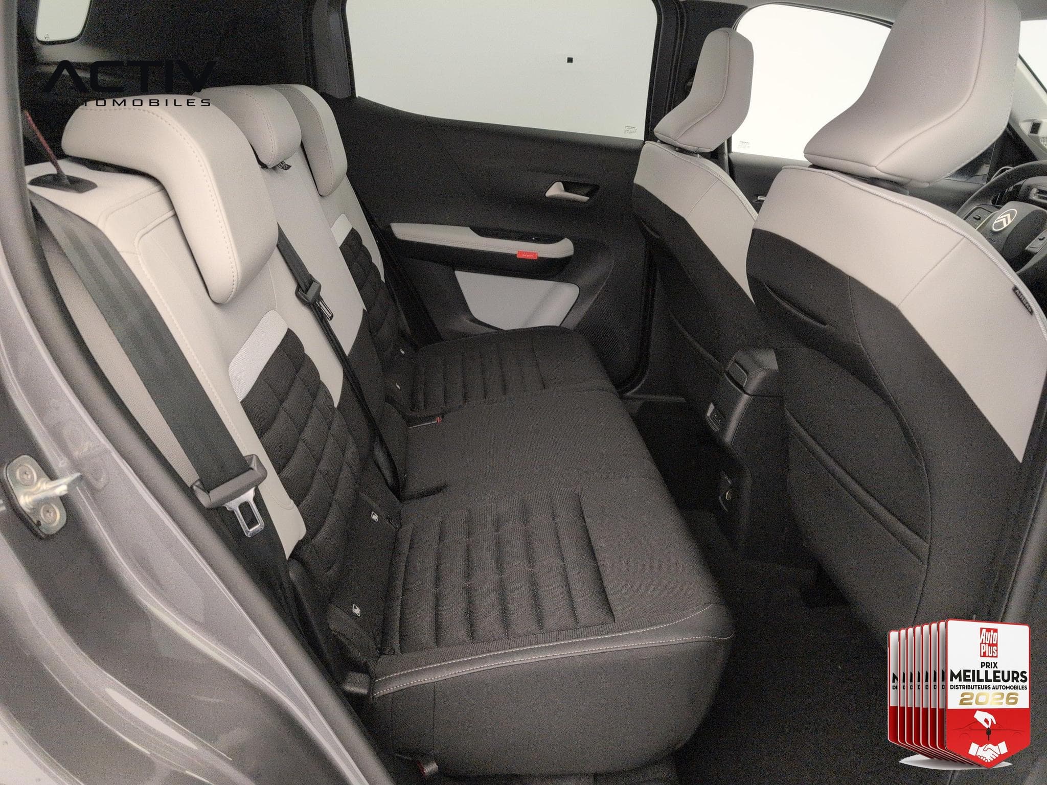 Citroën C3 Aircross Hybride 145 e-DCS6 Max (2026) - Foto 9