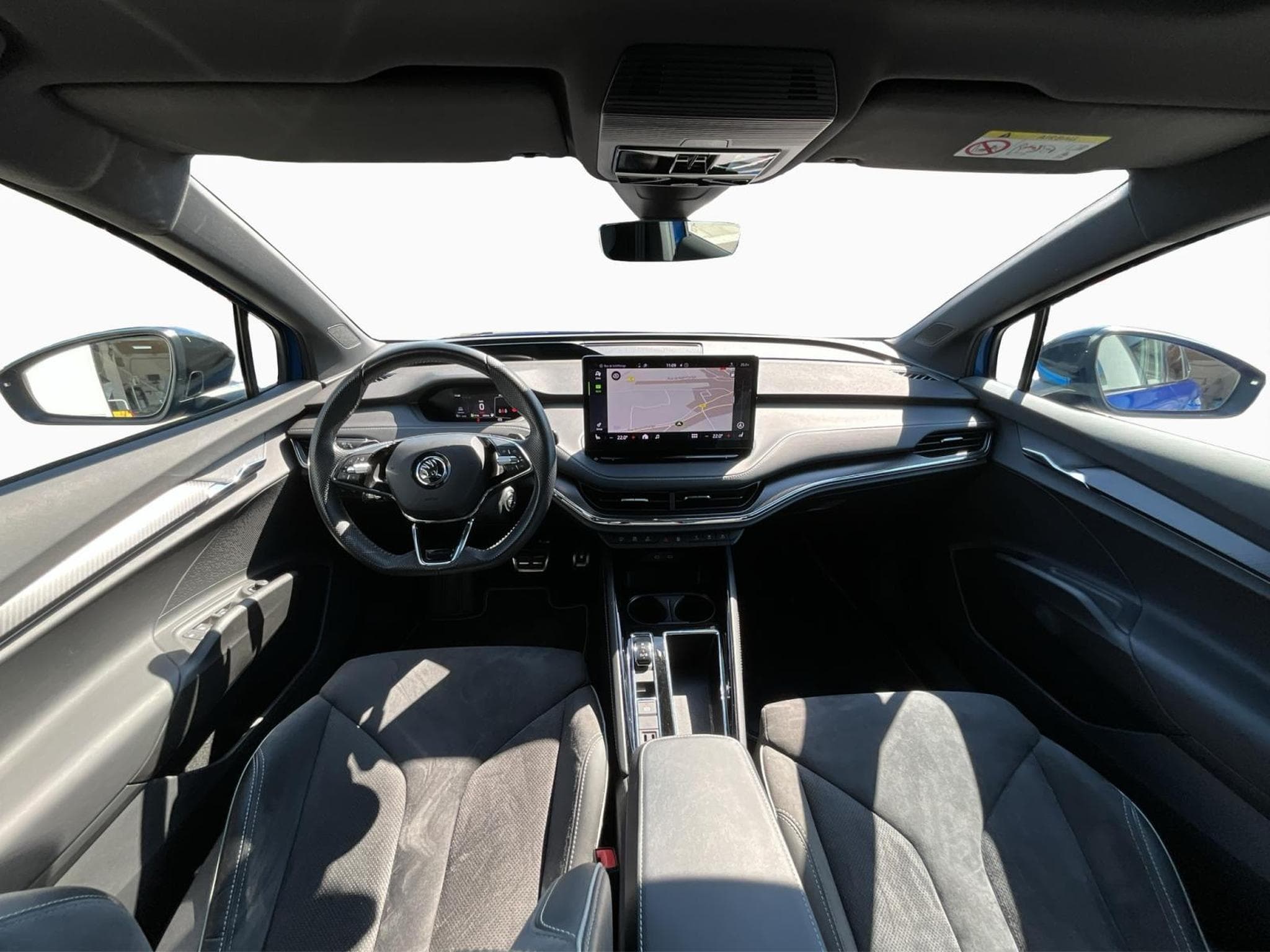 Skoda Enyaq 77kWh+iV80x+RS/Sportline-Advanced+4x4+Pano+AHK+Pompe (2023) - Photo 3