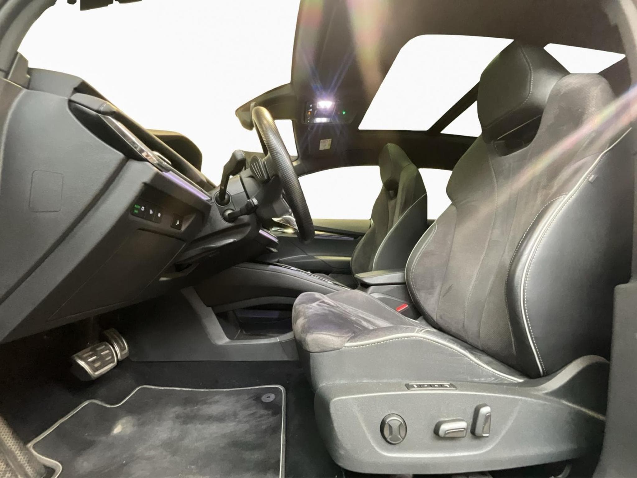 Skoda Enyaq 77kWh+iV80x+RS/Sportline+4x4+Climate-Plus+Pano+AHK+Pompe (2023) - Photo 5