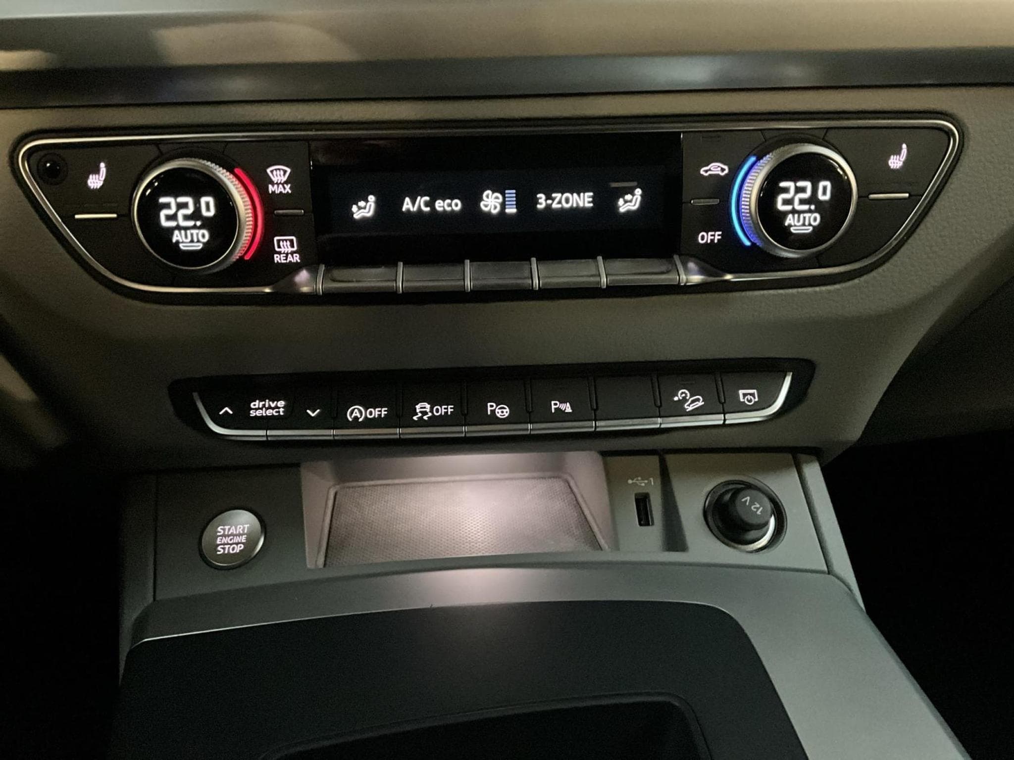 Audi Q5 SB+S-Line+45TFSI+S-Tronic+P.Business+AIRSuspension (2022) - Foto 21