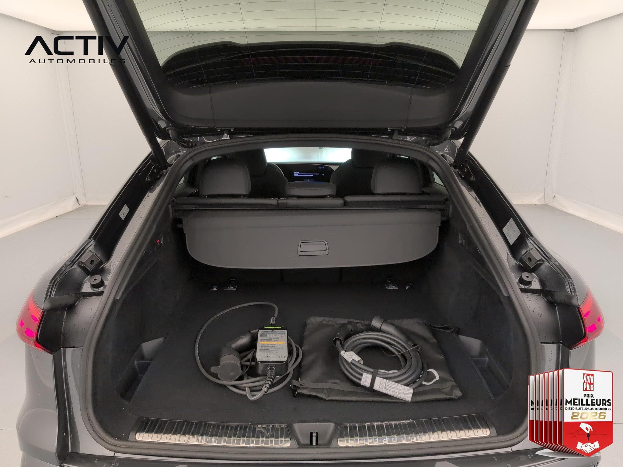 Audi Q5 Sportback e-hybrid 299 ch S tronic 7 Quattro S line (2026) - Photo 33