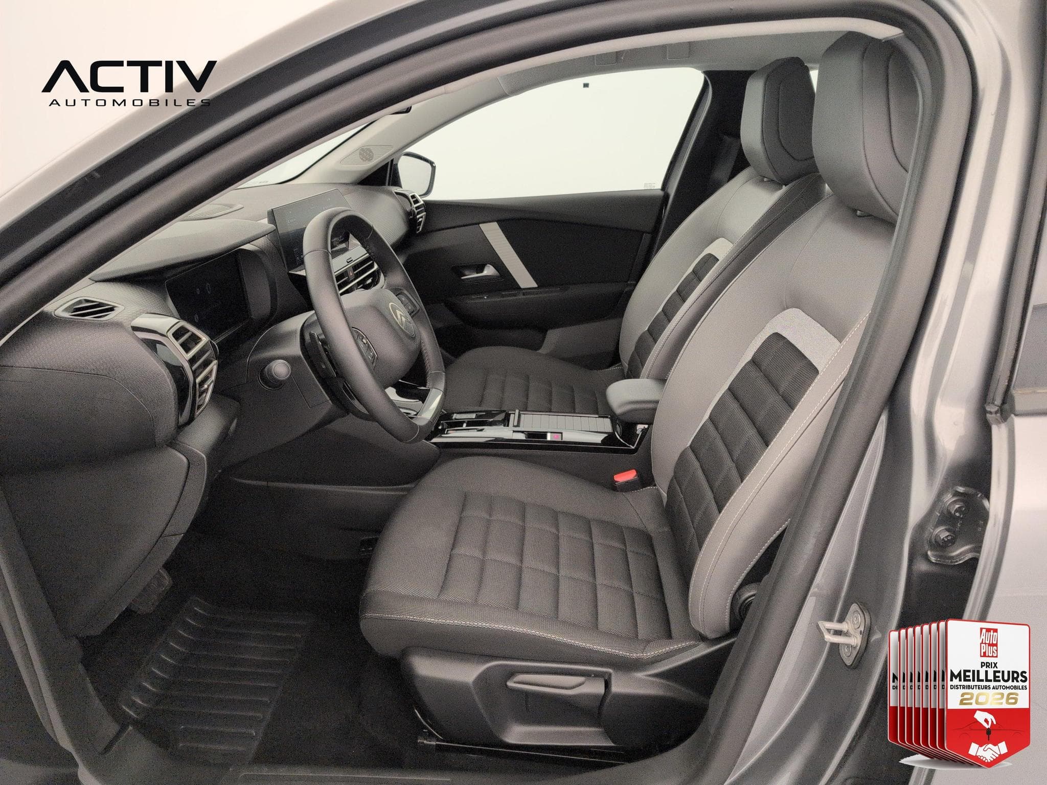 Citroën C4 Hybride 145 ch e-DCS6 Plus (2025) - Foto 16