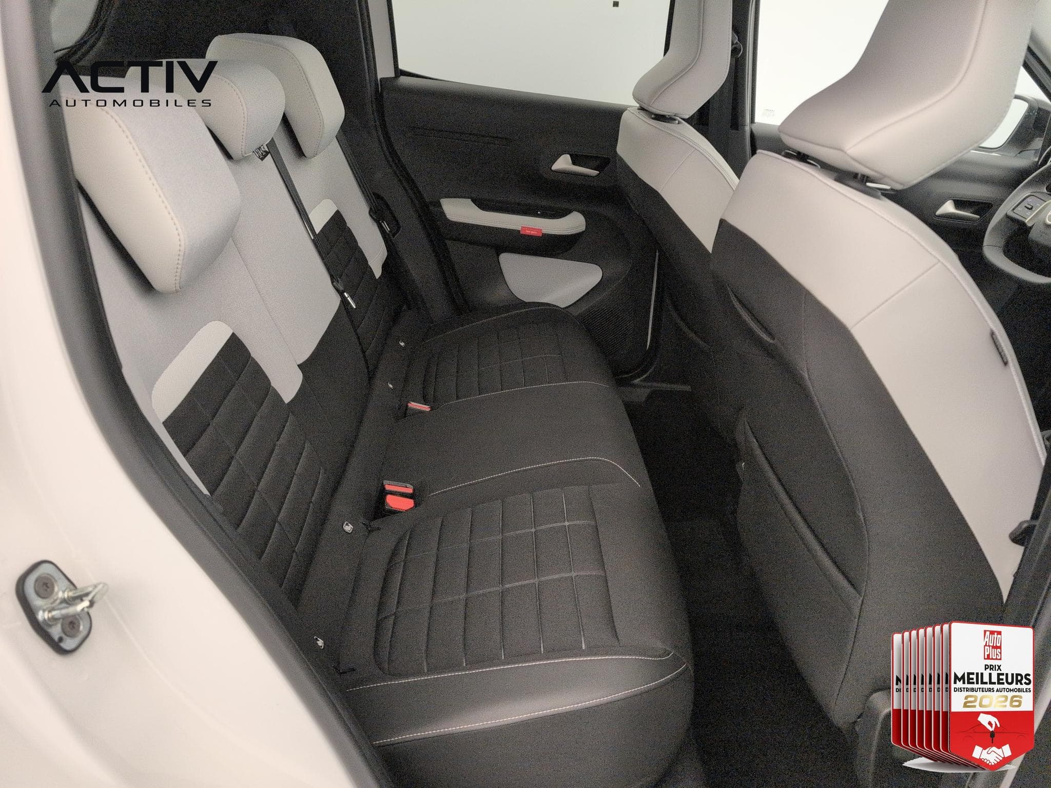 Citroën C3 Turbo 100 ch Manuelle Max (2025) - Foto 10