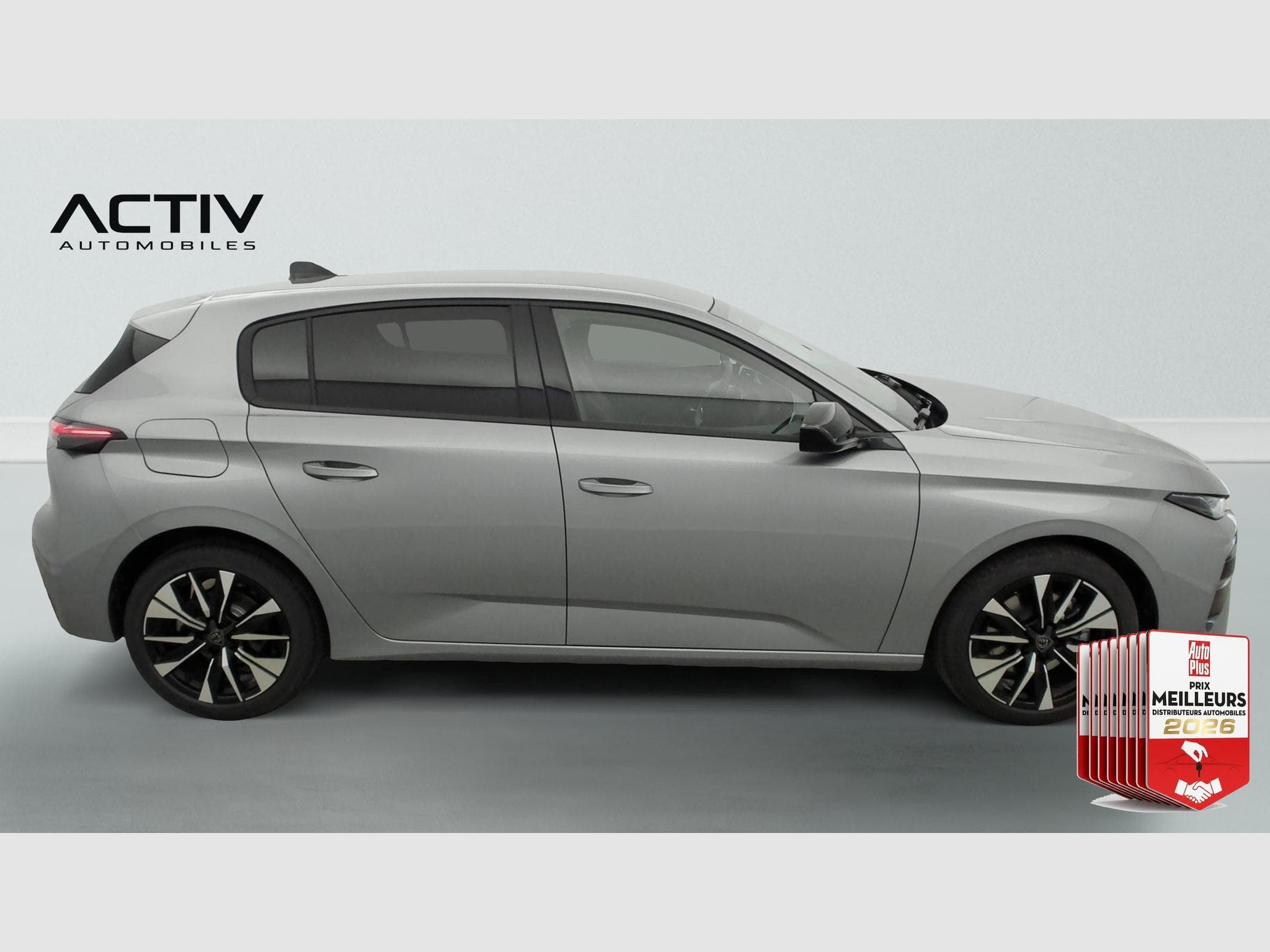Peugeot 308 Hybrid 145 e-DCS6 Allure (2026) - Photo 8