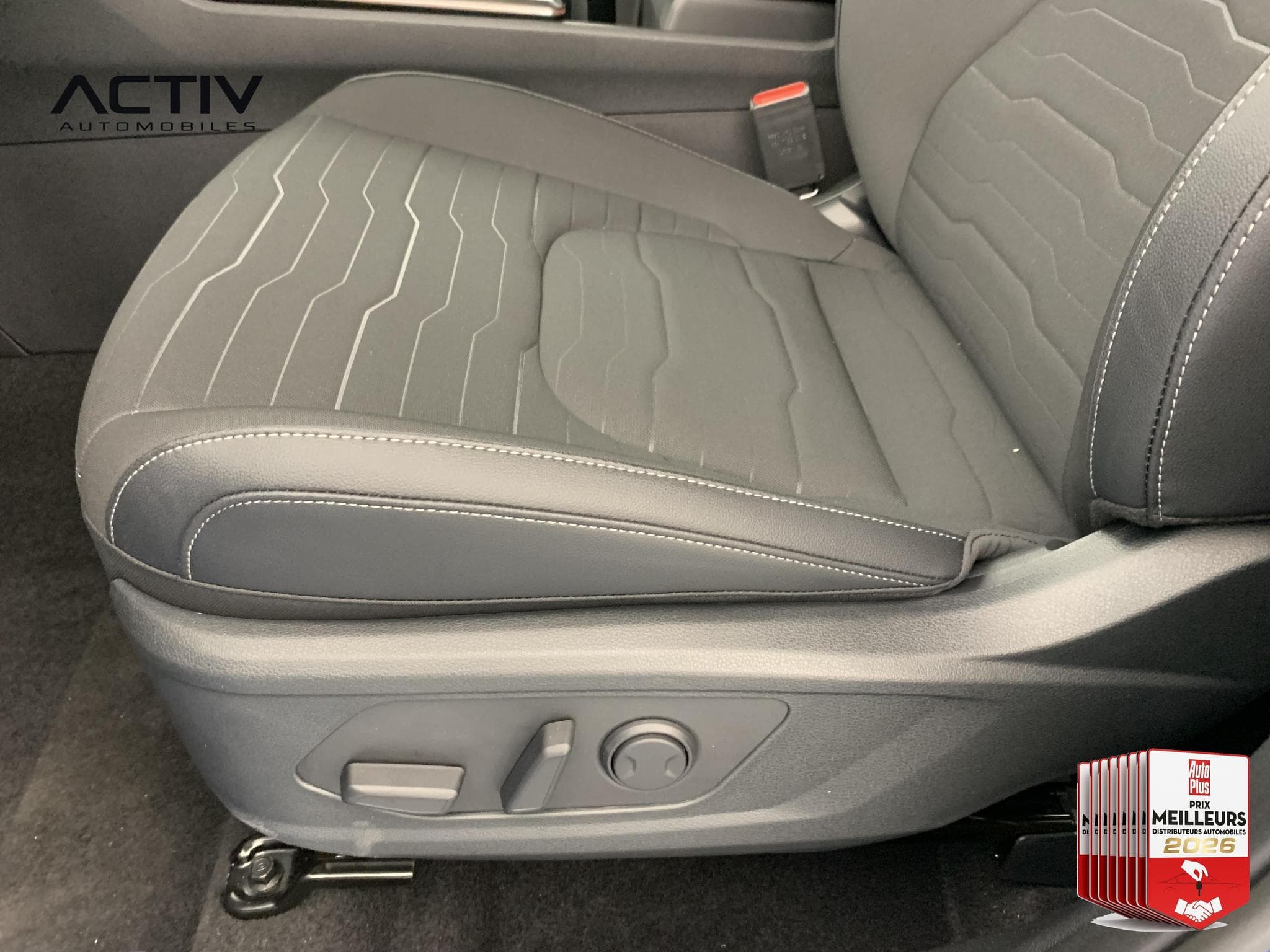 Kia SPORTAGE Hybride 239 ch BVA6 Active (2026) - Foto 19