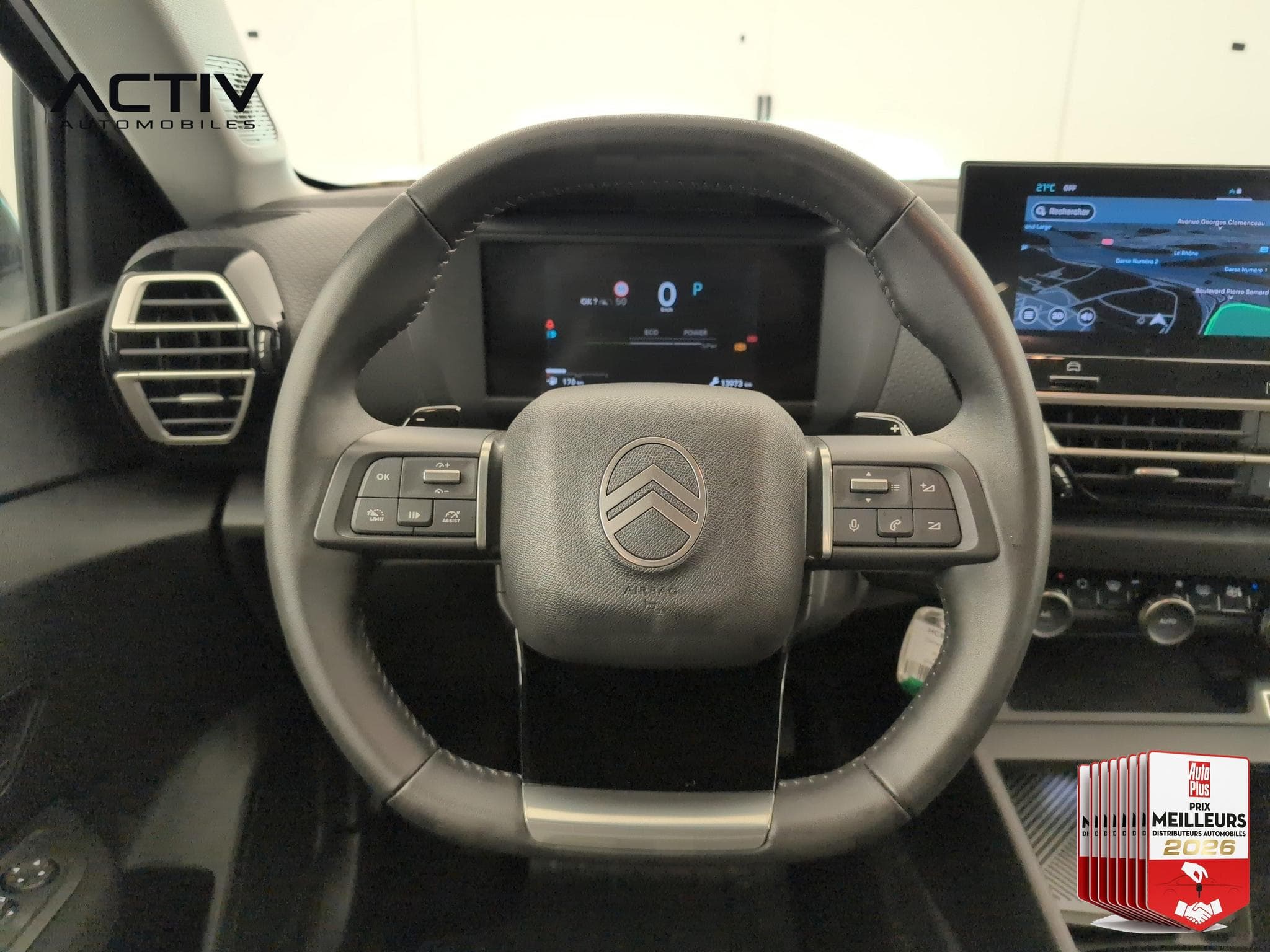 Citroën C4 Hybride 145 ch e-DCS6 Plus (2025) - Photo 14