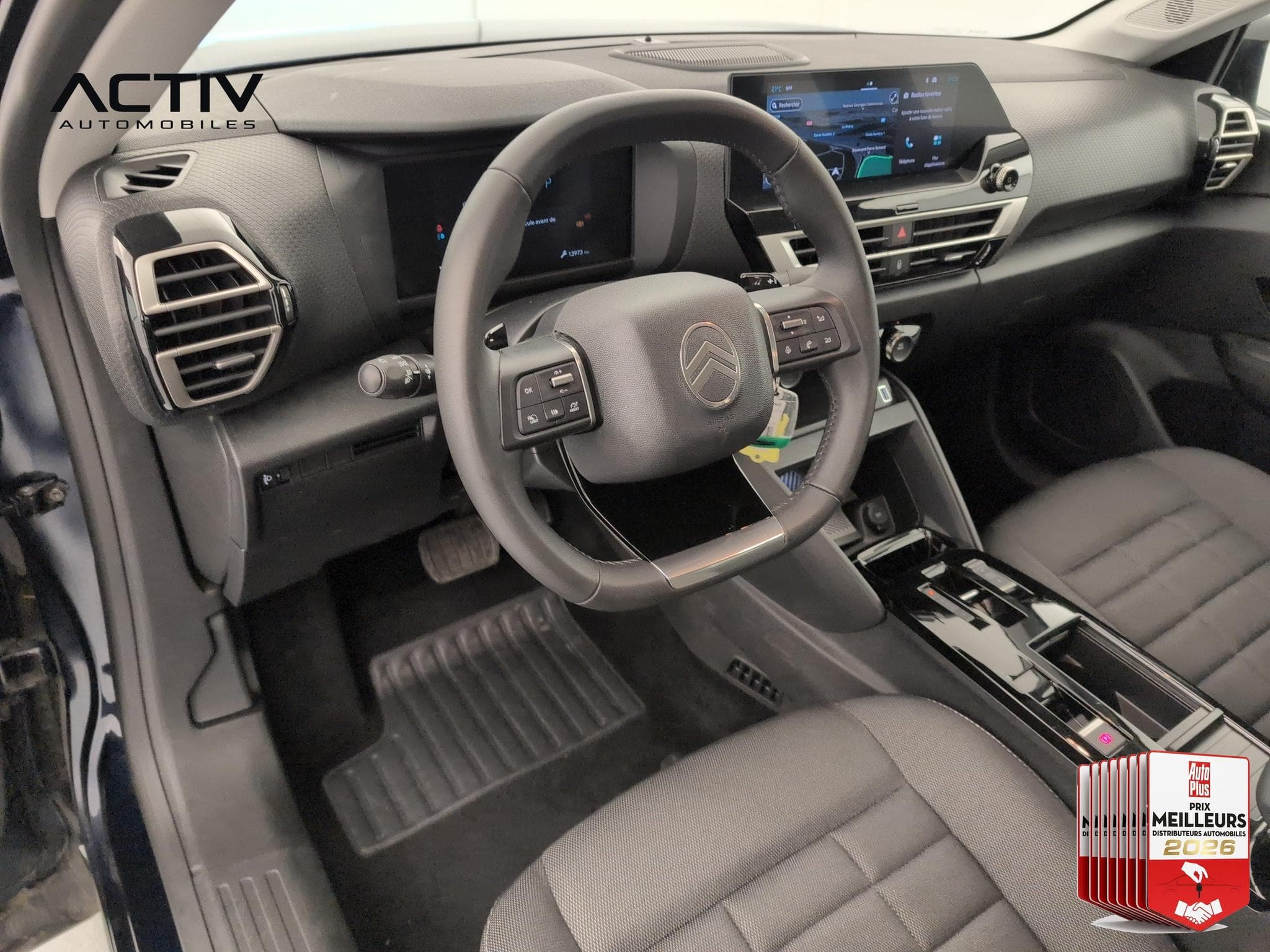 Citroën C4 Hybride 145 ch e-DCS6 Plus (2025) - Photo 15