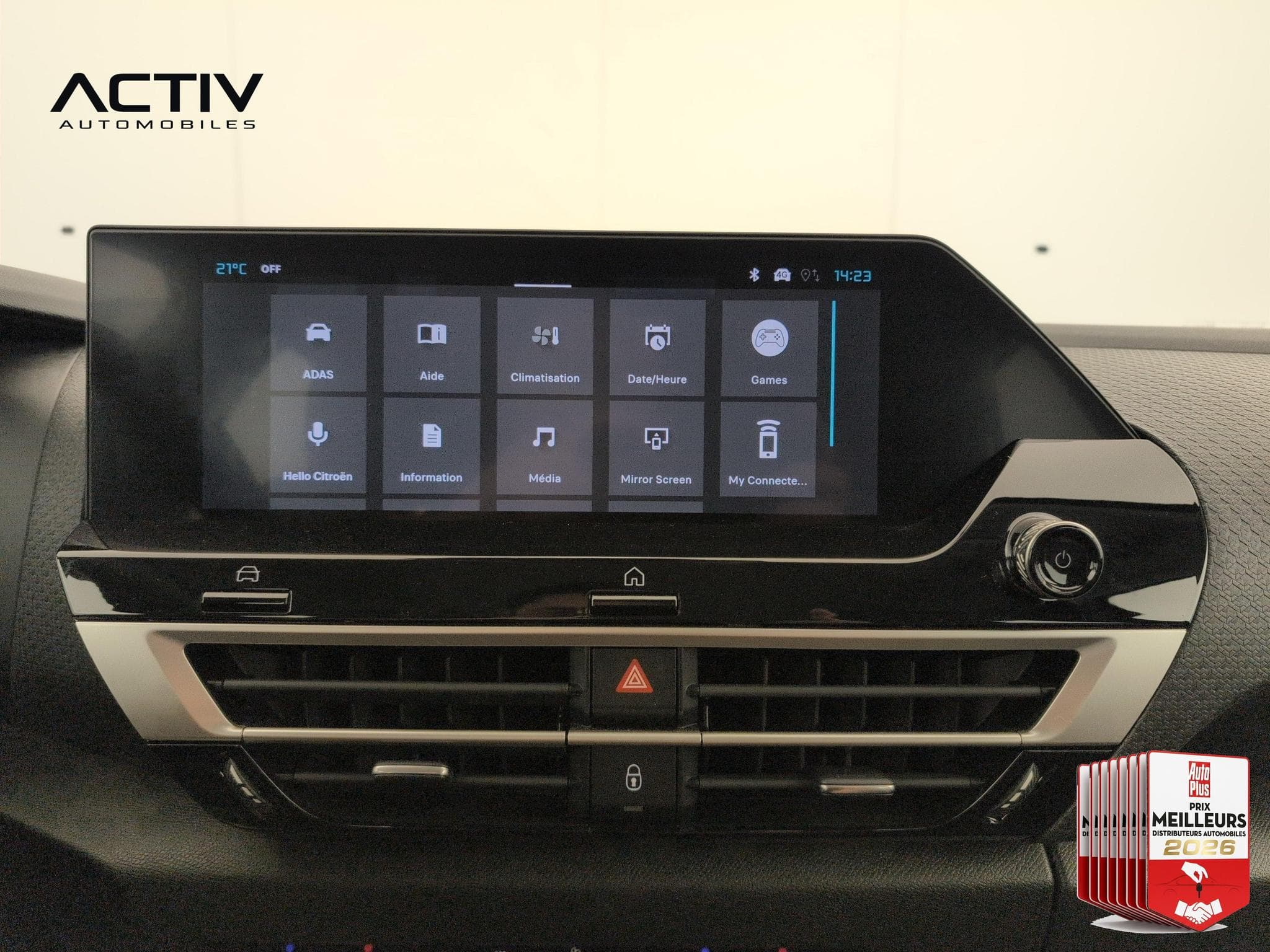 Citroën C4 Hybride 145 ch e-DCS6 Plus (2025) - Photo 18