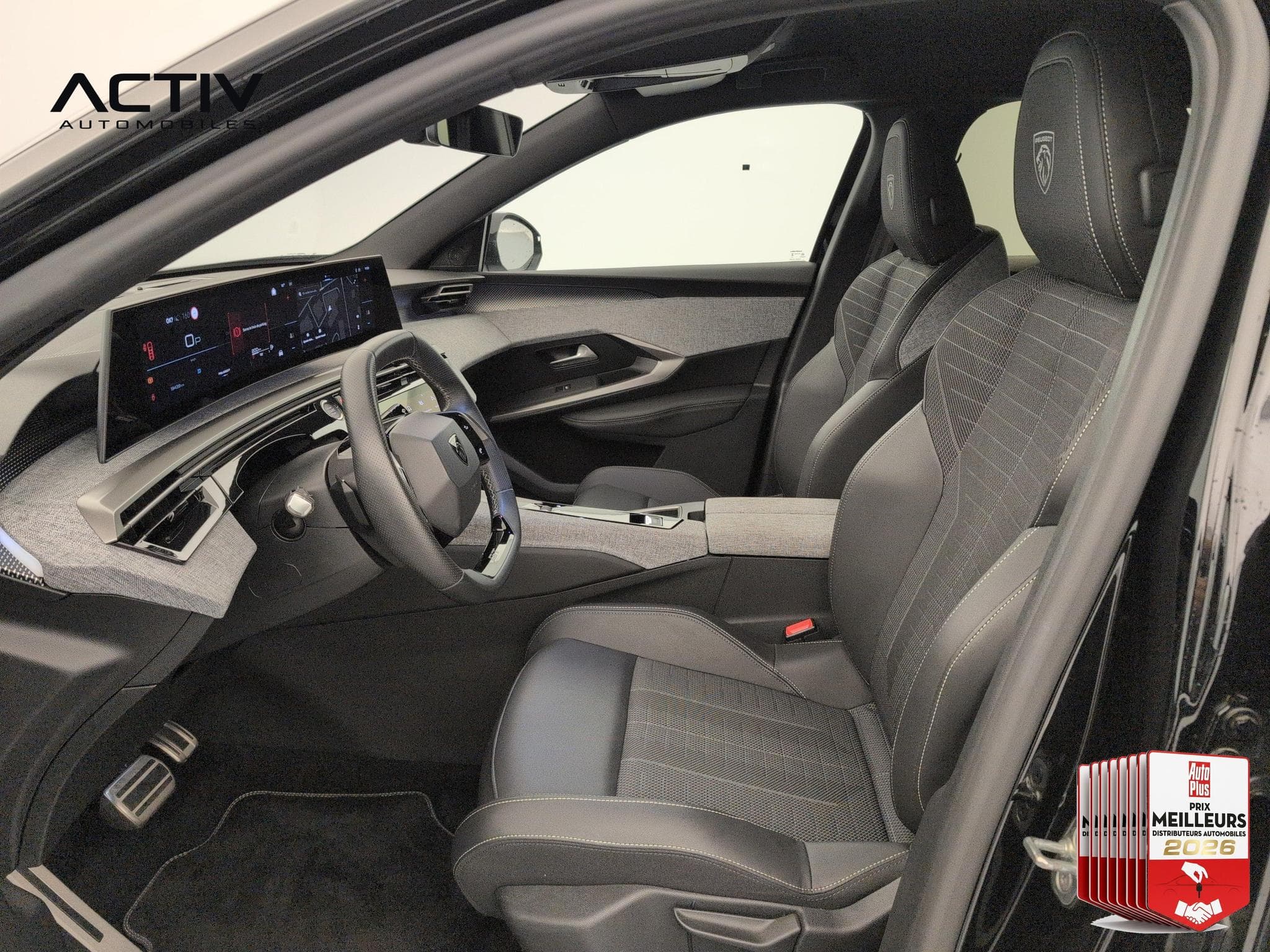 Peugeot 3008 Hybrid 145 e-DCS6 GT (2025) - Foto 16