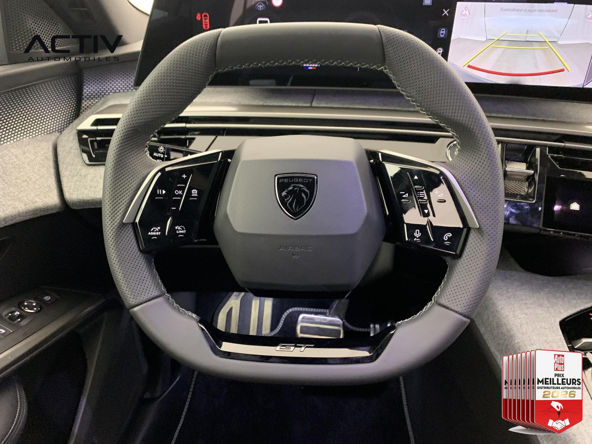 Peugeot 3008 Hybrid 145 e-DCS6 GT (2025) - Photo 16