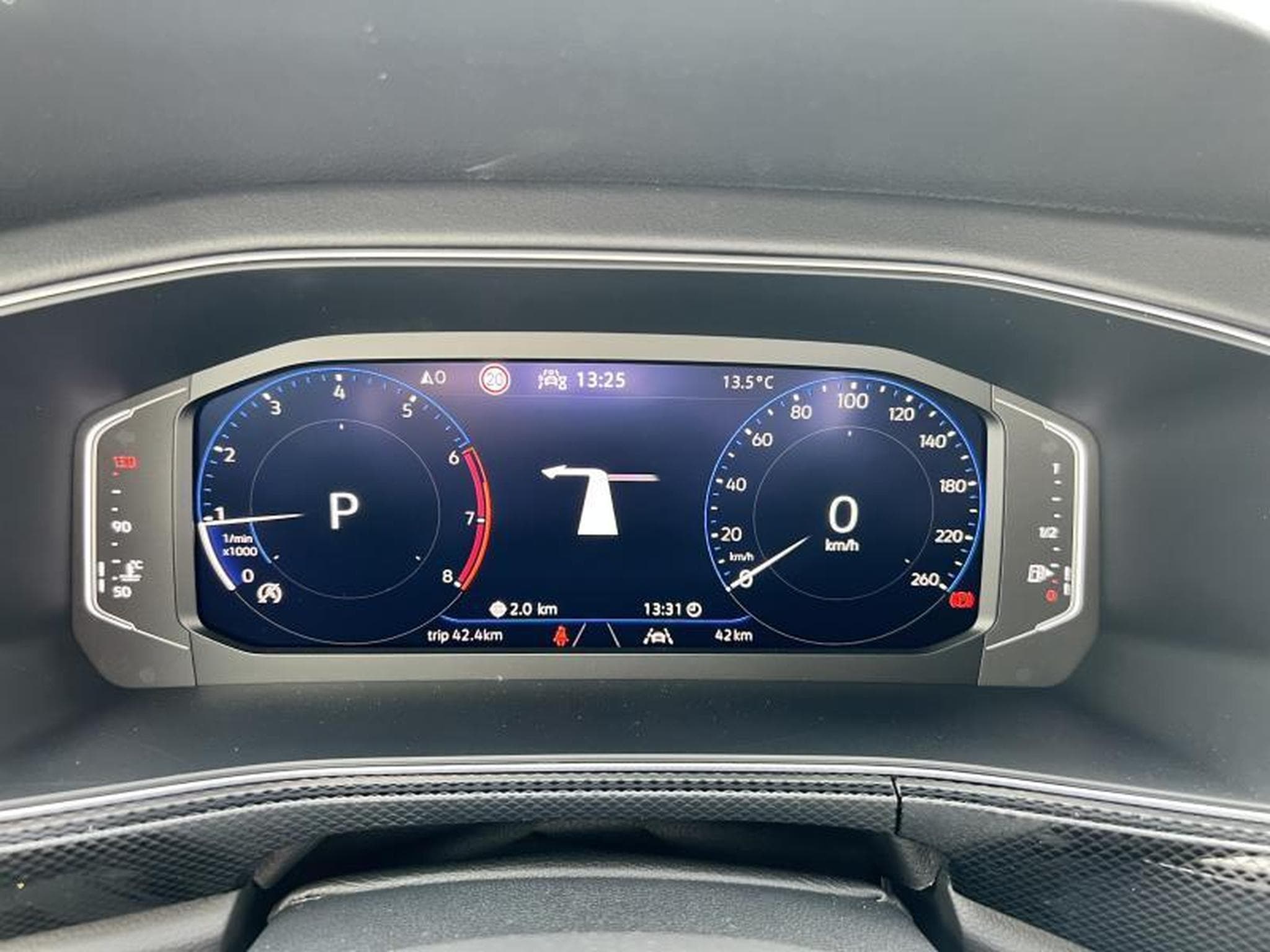 VW T-Cross R-LINE+DSG+IQLIGHT (2026) - Photo 5