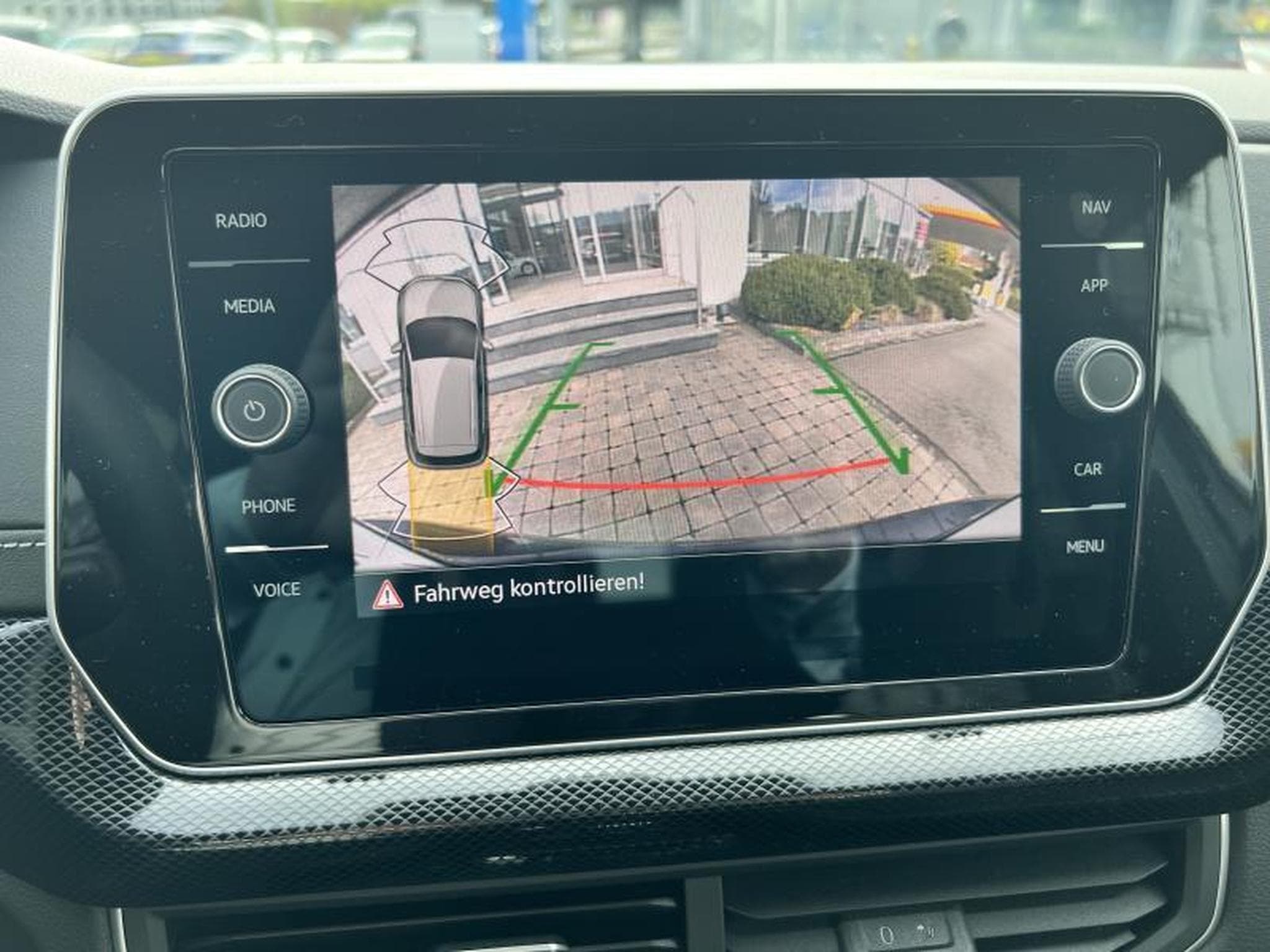 VW T-Cross R-LINE+DSG+IQLIGHT (2026) - Photo 9