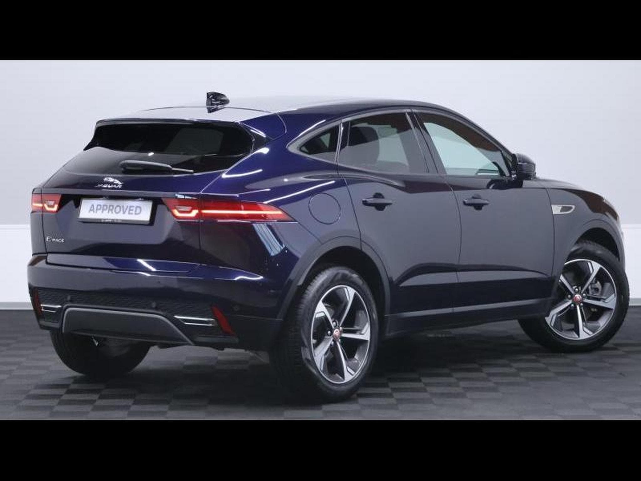 Jaguar E-Pace P160 S auto (2023) - Photo 5