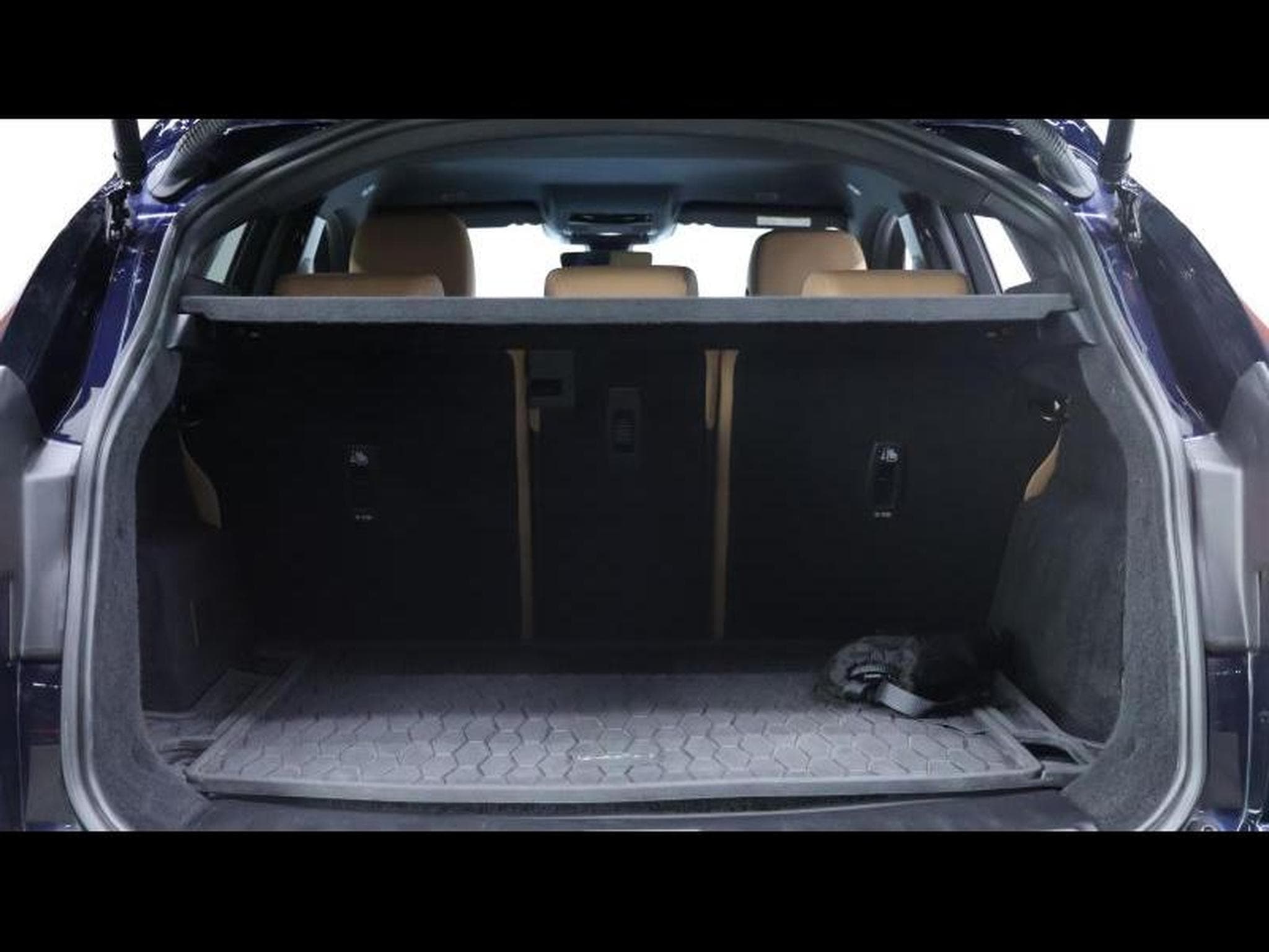 Jaguar E-Pace P160 S auto (2023) - Photo 8