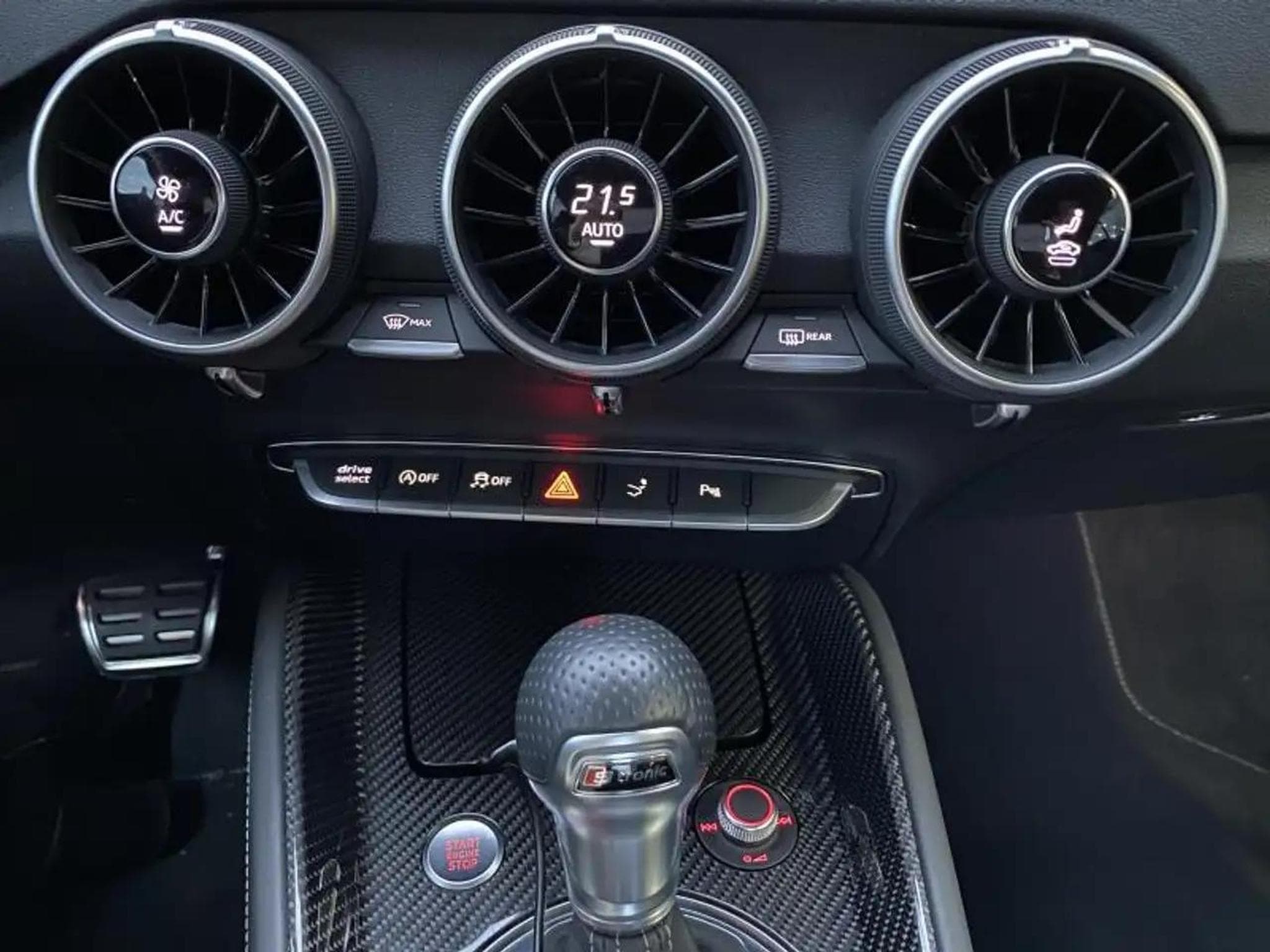Audi TT (2023) - Foto 14