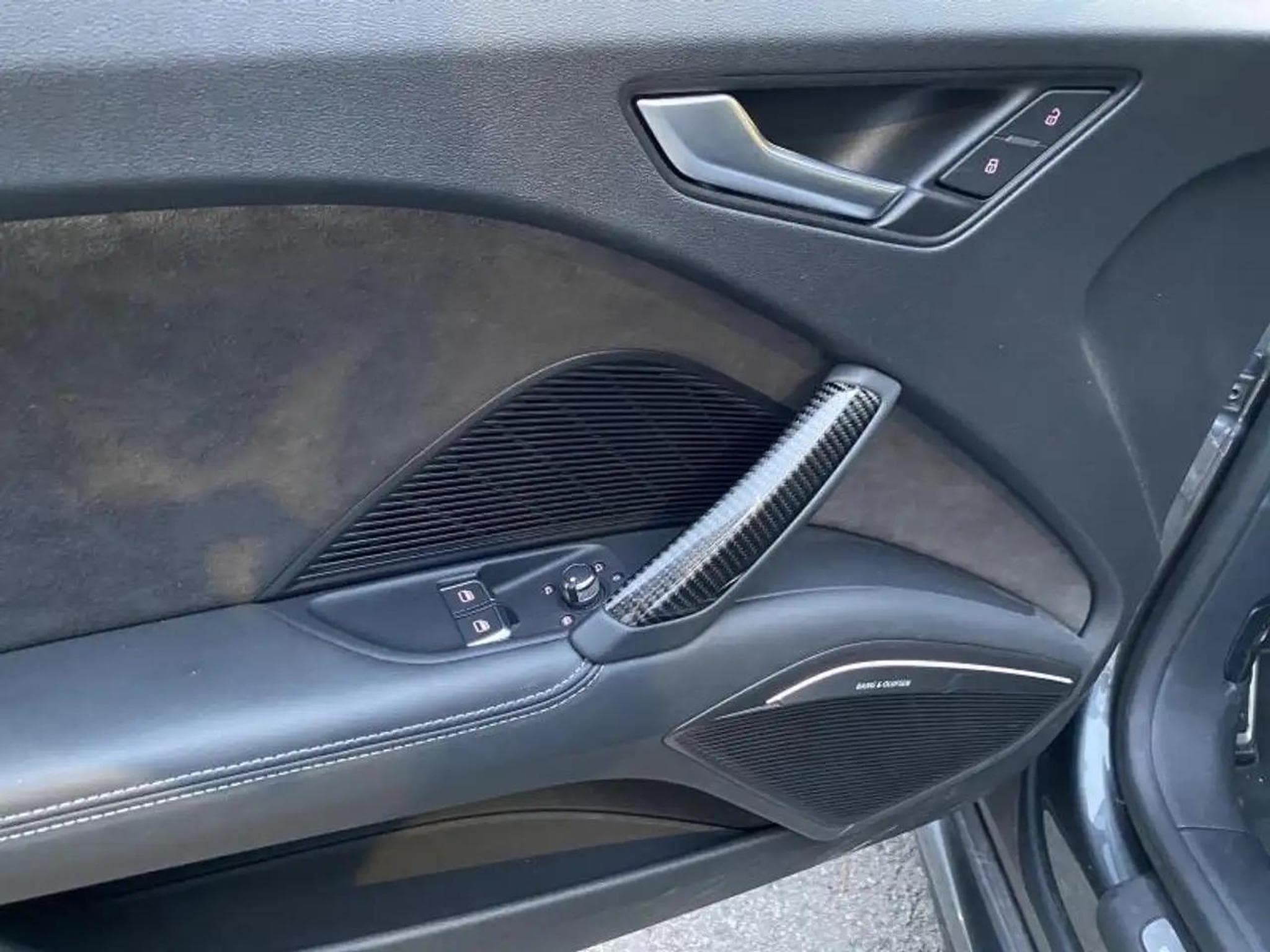 Audi TT (2023) - Foto 9