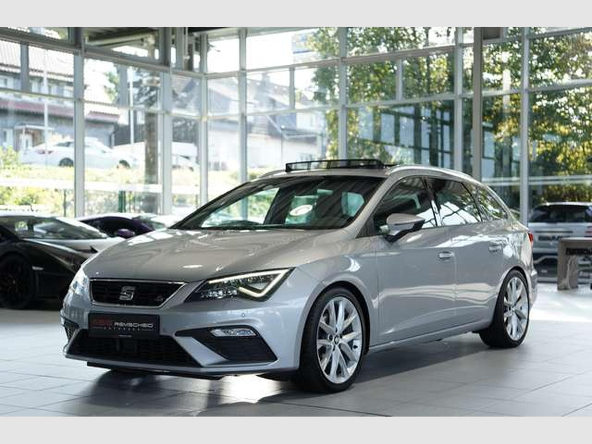 SEAT Leon FR 1.5 TSI *Pano *AHK *Business-Paket *PDC (2017) - Photo 5