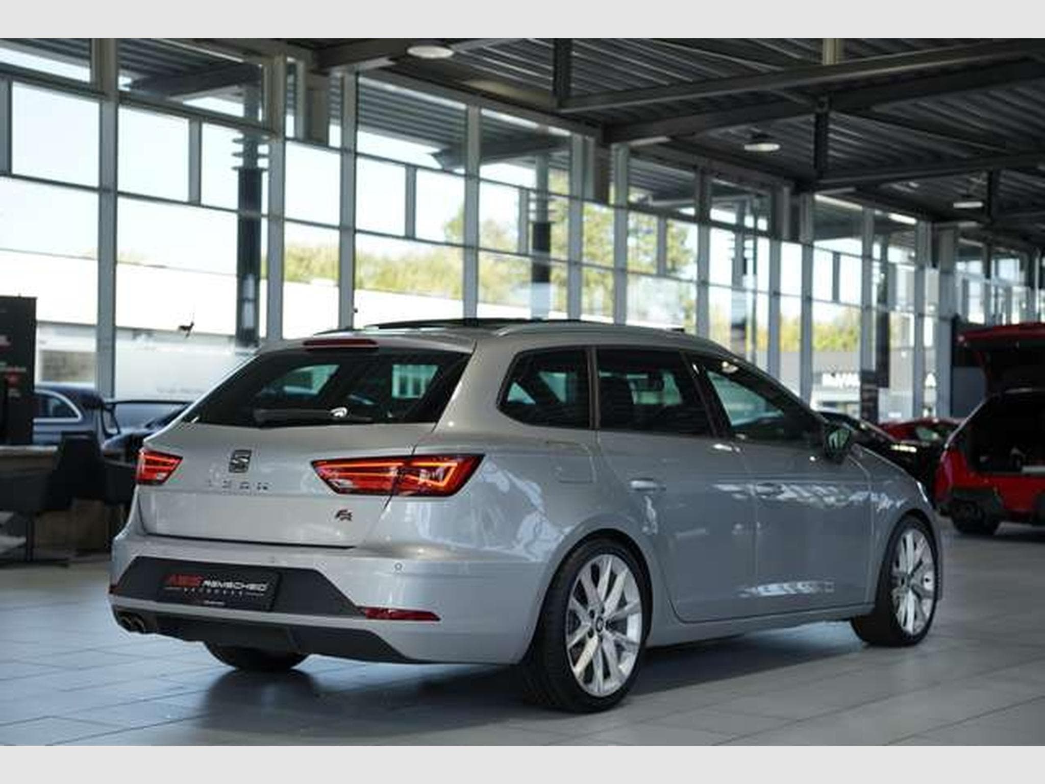 SEAT Leon FR 1.5 TSI *Pano *AHK *Business-Paket *PDC (2017) - Photo 7
