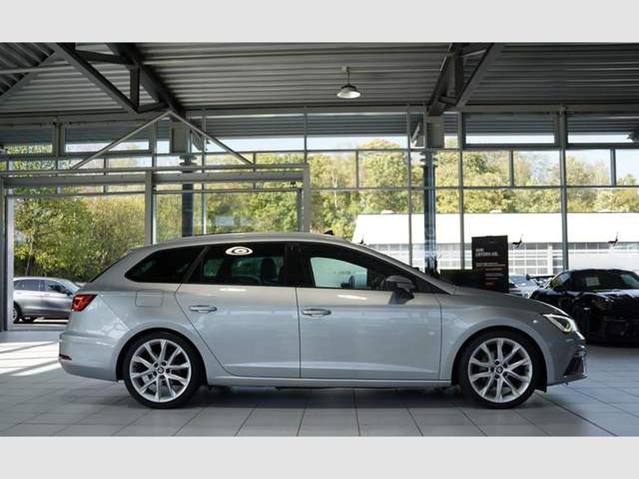 SEAT Leon FR 1.5 TSI *Pano *AHK *Business-Paket *PDC (2017) - Photo 6