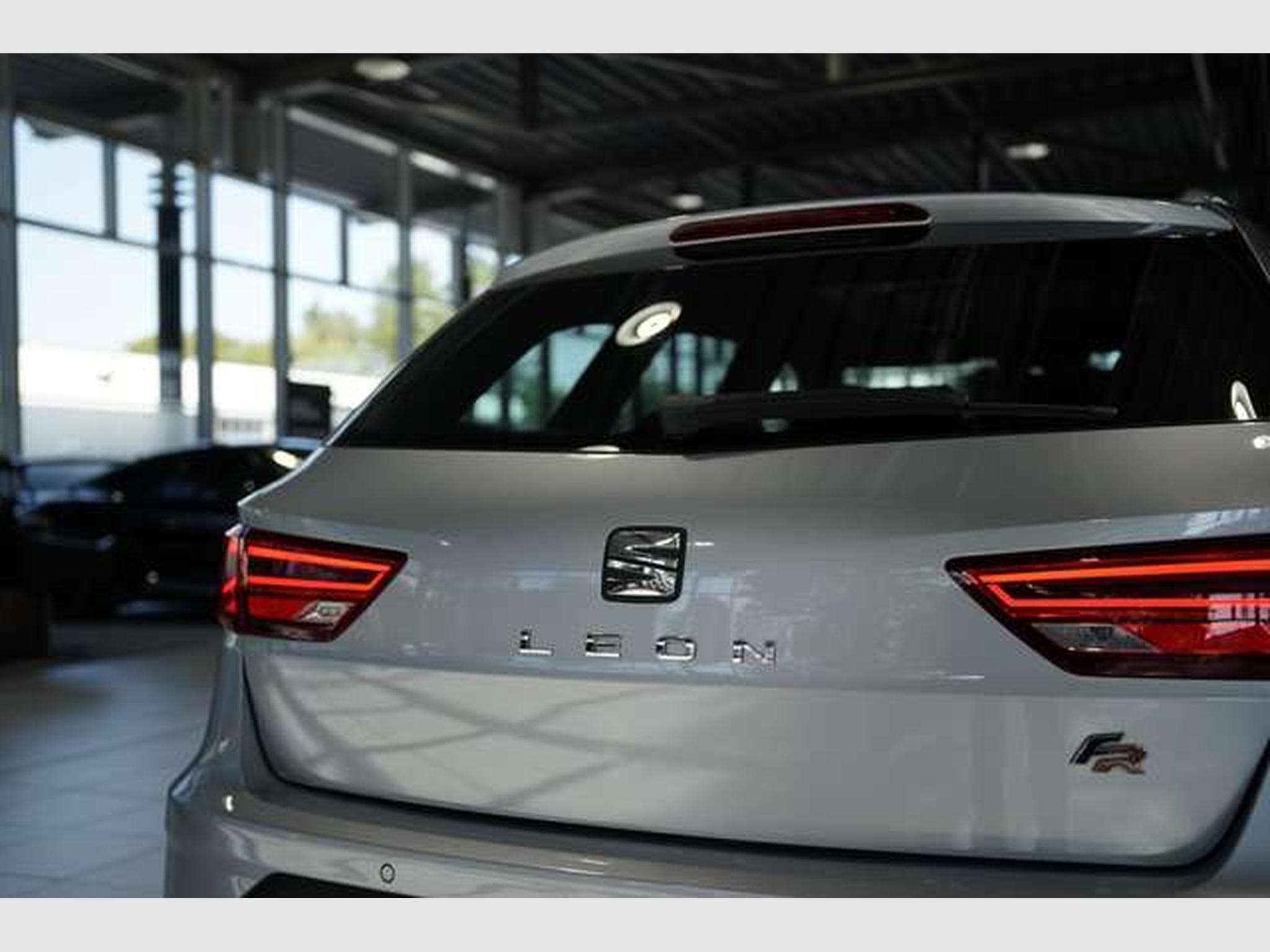 SEAT Leon FR 1.5 TSI *Pano *AHK *Business-Paket *PDC (2017) - Photo 12