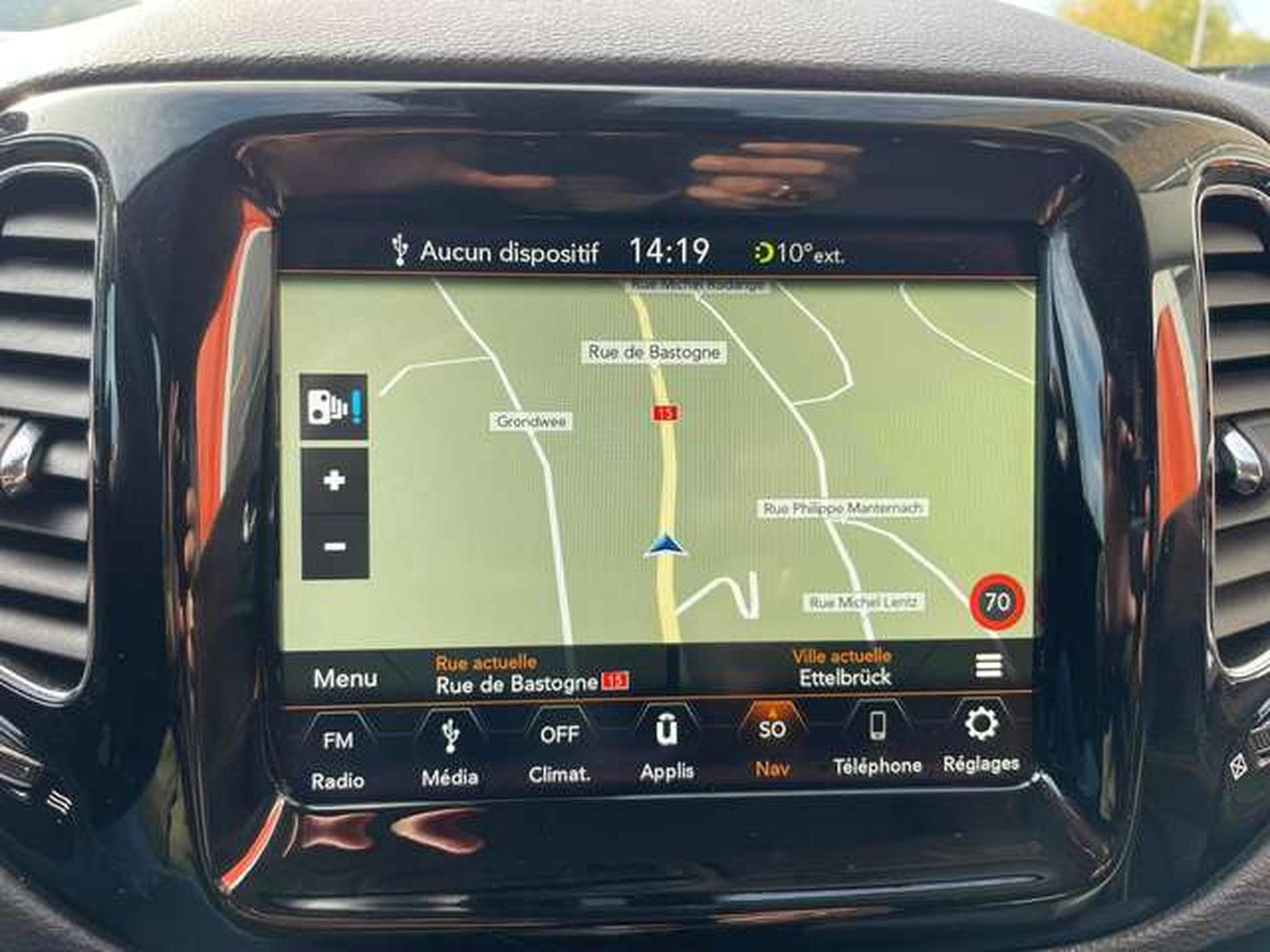 Jeep Compass 2.0 MultiJet Active Drive Automatik Limited - JUSQU'A 36 MOI (2018) - Foto 20