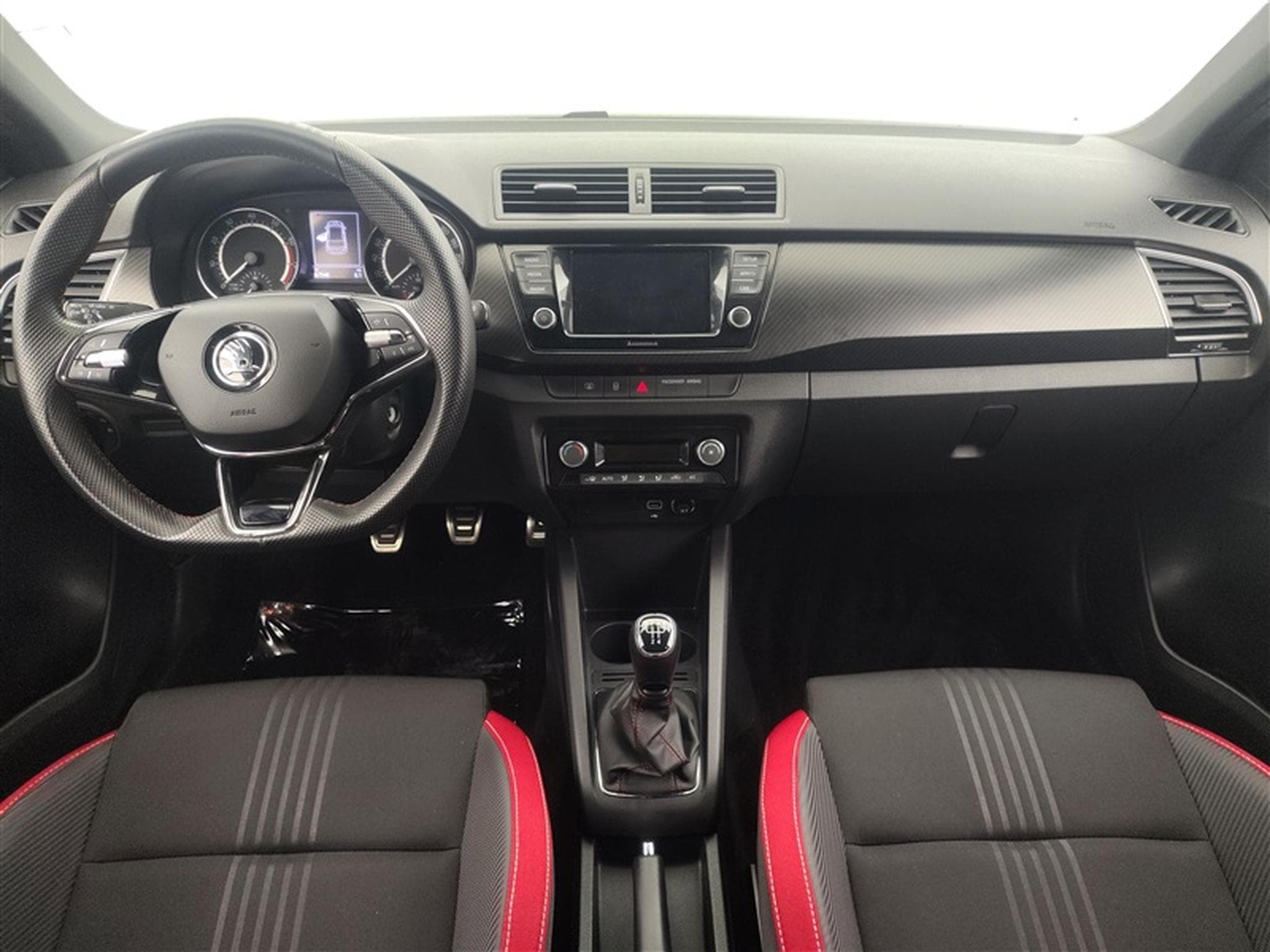 Skoda Fabia 1.0 TSI Monte Carlo (EU6AP) (2021) - Photo 8