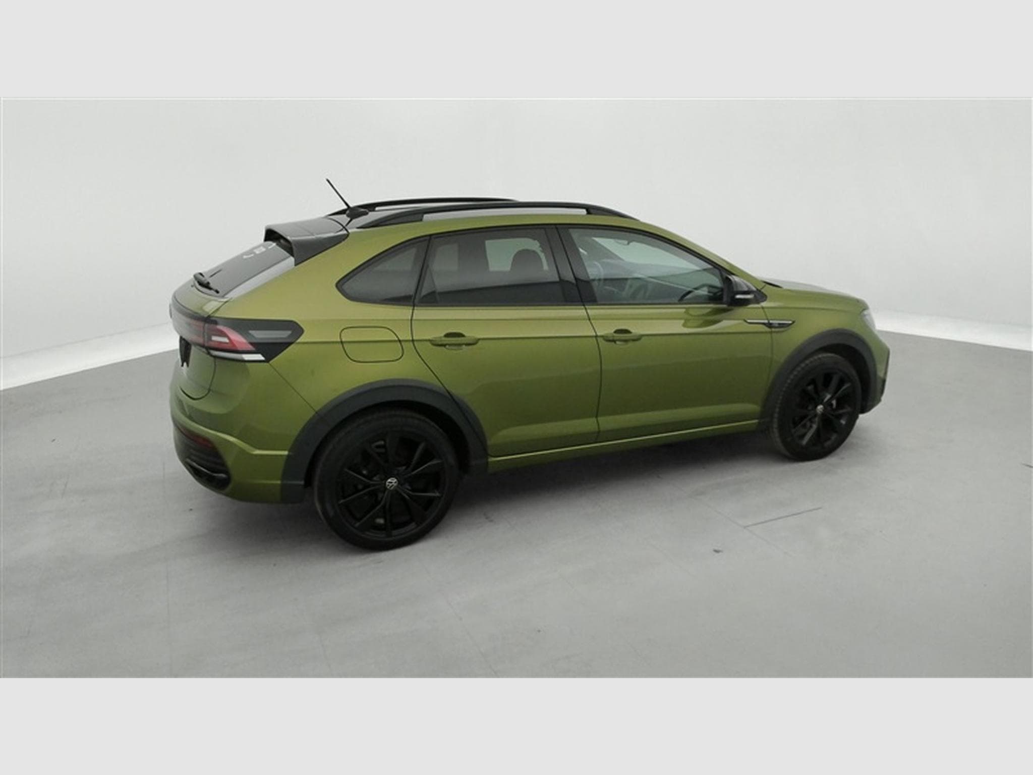VW Taigo 1.5 TSI 150cv DSG R-Line NAVI / CARPLAY / CAMERA (2022) - Photo 24
