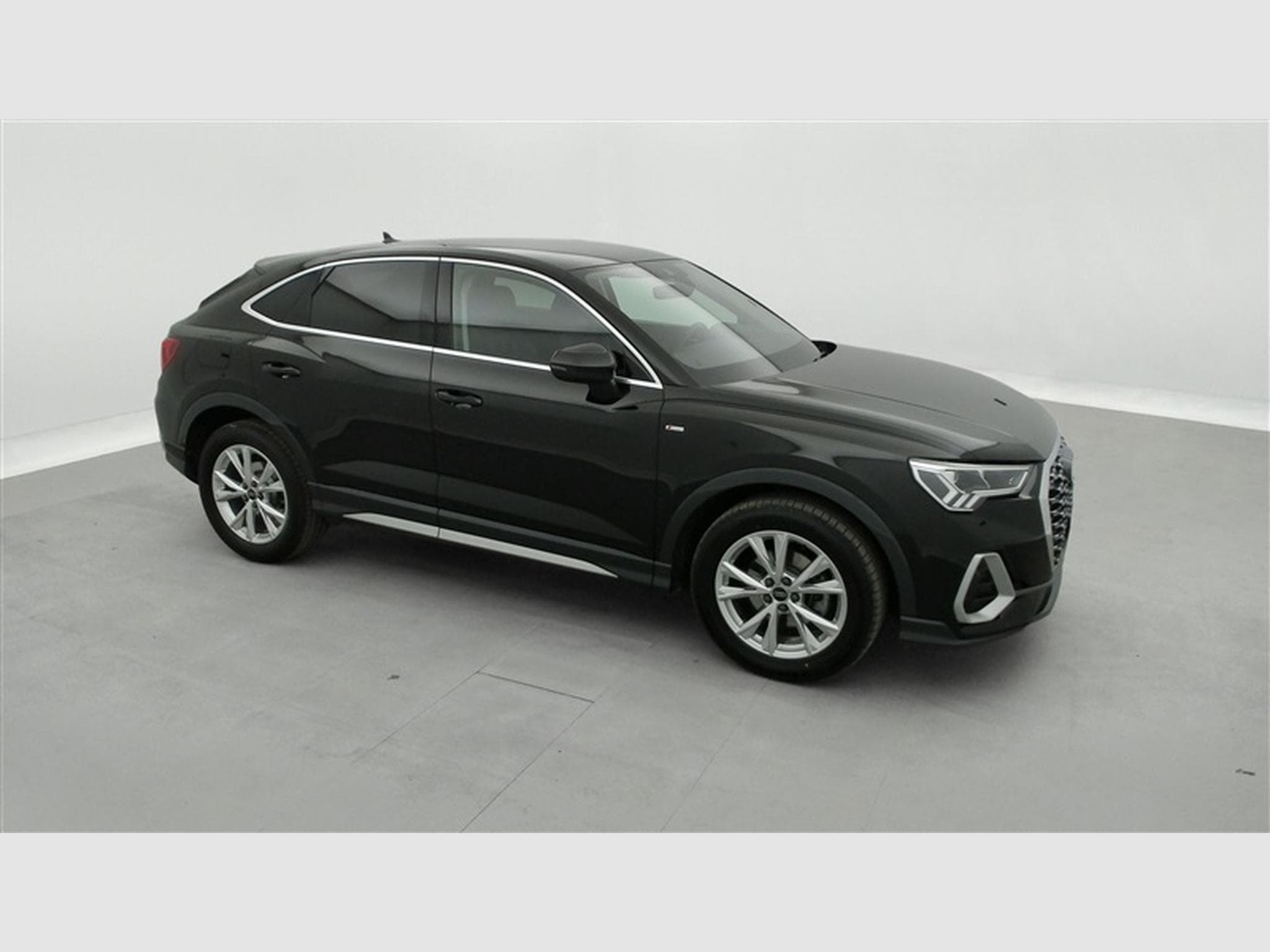 Audi Q3 SPORTBACK TDi 150cv S-Line *Auto/Alcantara/Full Led/Camera* (2025) - Photo 24