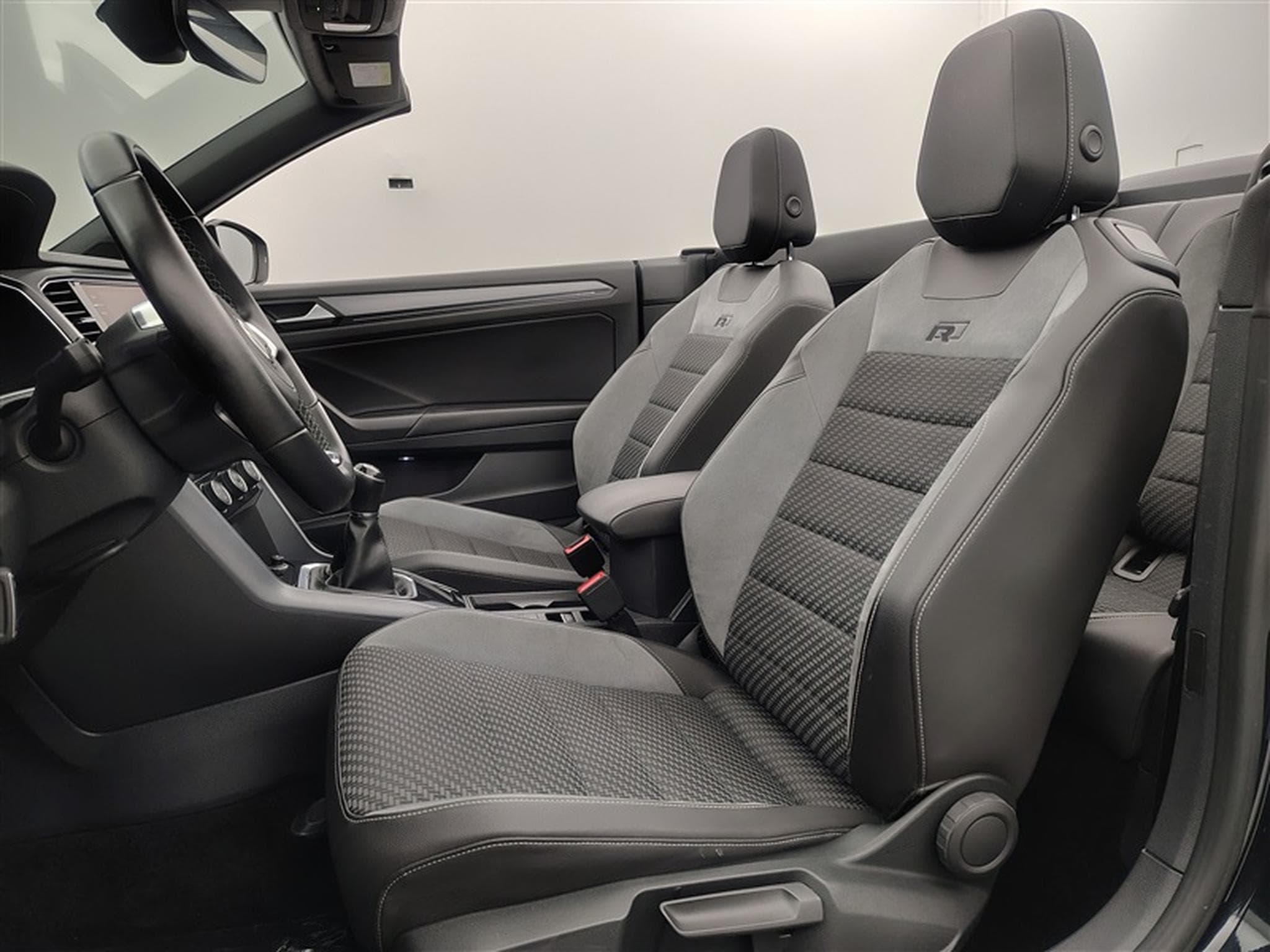 VW T-Roc Cabriolet 1.5 TSI Black Style R-Line *NAVI/FULL LED/CAM/JA* (2021) - Photo 7