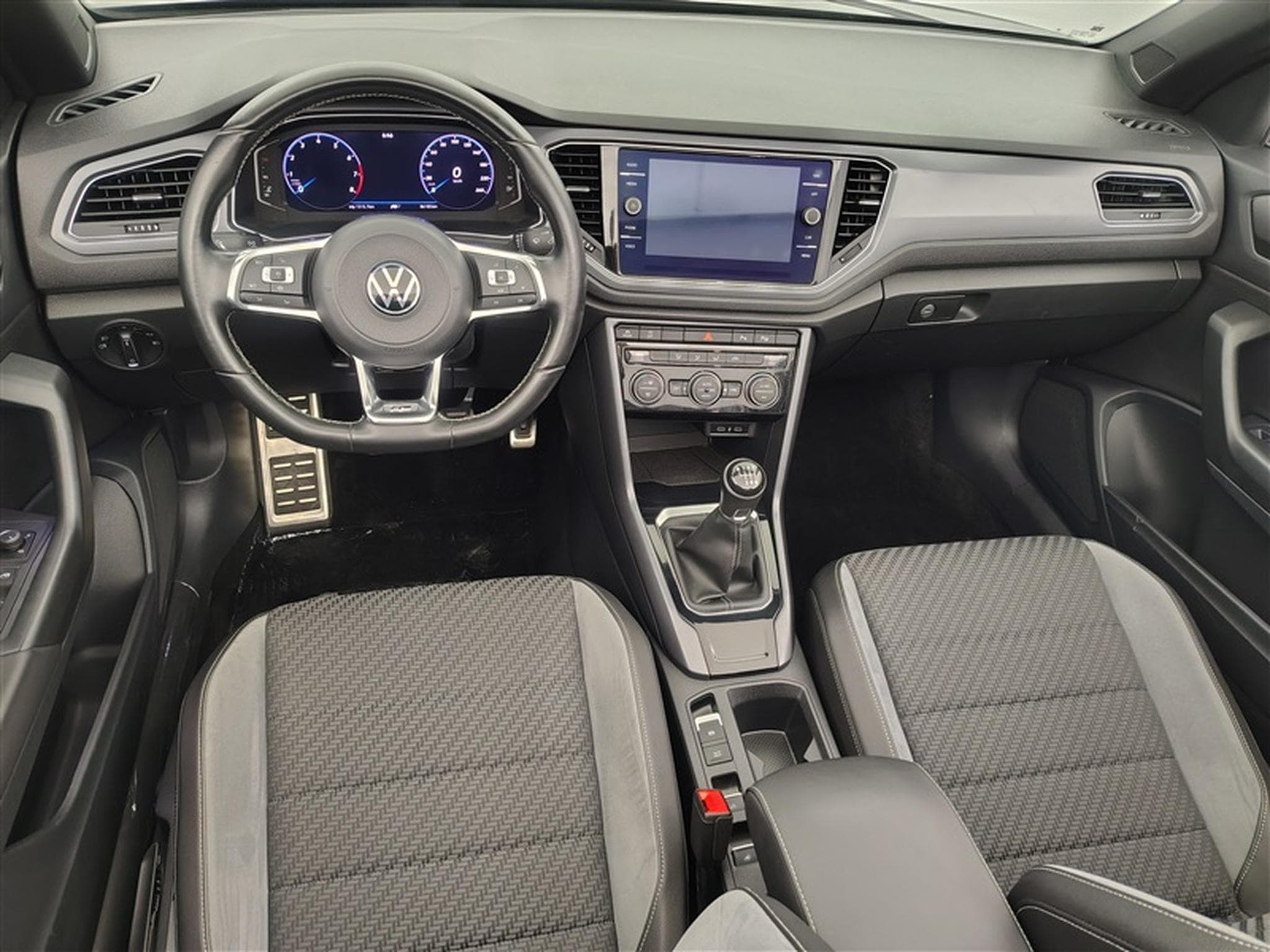 VW T-Roc Cabriolet 1.5 TSI Black Style R-Line *NAVI/FULL LED/CAM/JA* (2021) - Photo 8