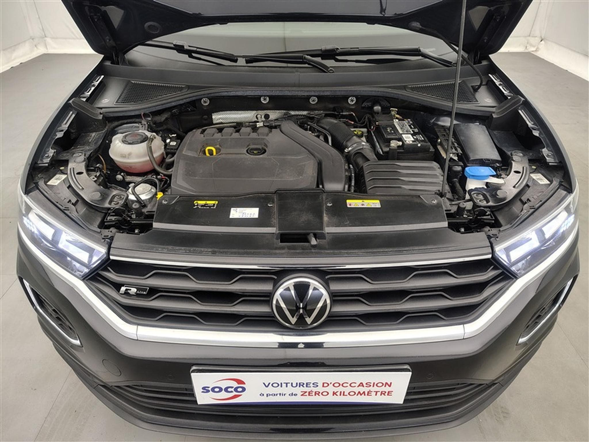 VW T-Roc Cabriolet 1.5 TSI Black Style R-Line *NAVI/FULL LED/CAM/JA* (2021) - Photo 20