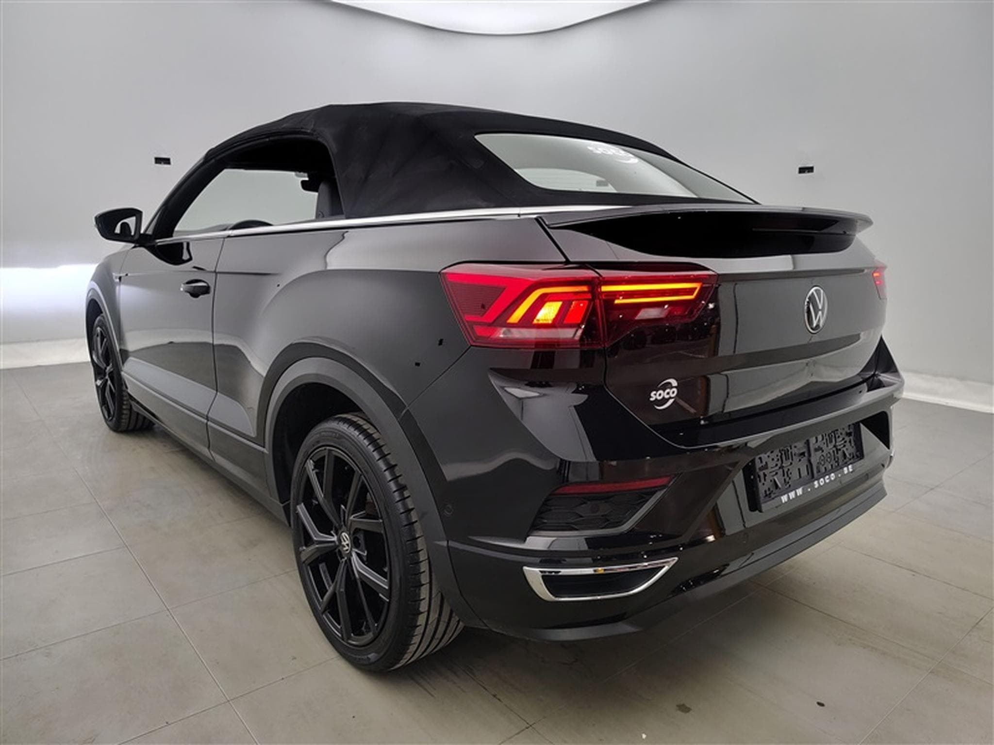 VW T-Roc Cabriolet 1.5 TSI Black Style R-Line *NAVI/FULL LED/CAM/JA* (2021) - Photo 19