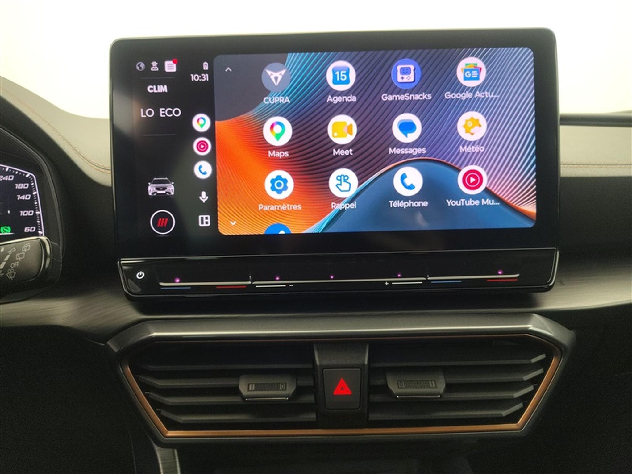 Cupra Formentor 1.4 e-Hybrid 204cv PHEV DSG NAVI / FULL LED / CAMERA / JA 18 (2024) - Photo 20