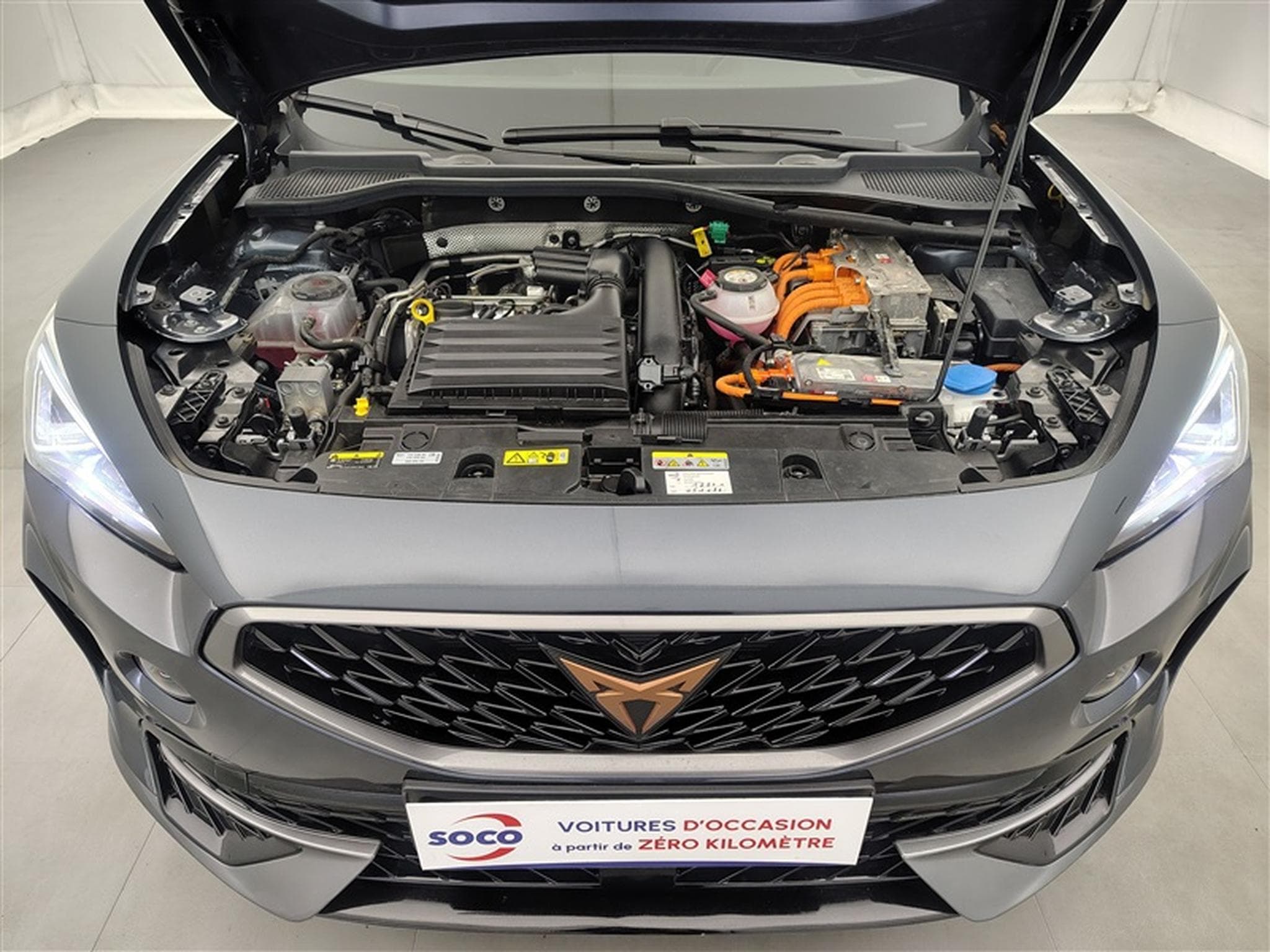 Cupra Formentor 1.4 e-Hybrid 204cv PHEV DSG NAVI / FULL LED / CAMERA / JA 18 (2024) - Photo 19