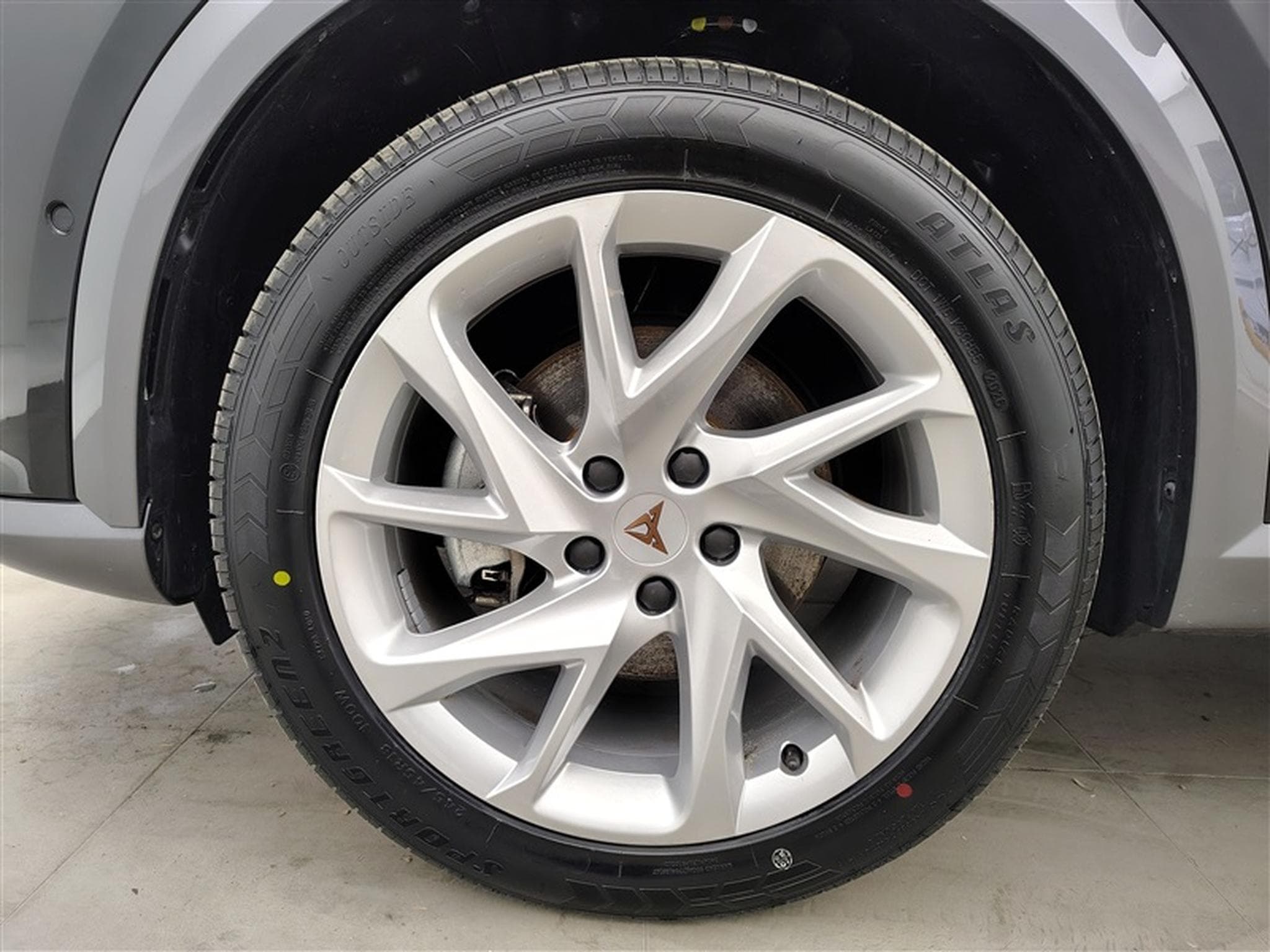 Cupra Formentor 1.4 e-Hybrid 204cv PHEV DSG NAVI / FULL LED / CAMERA / JA 18 (2024) - Photo 6