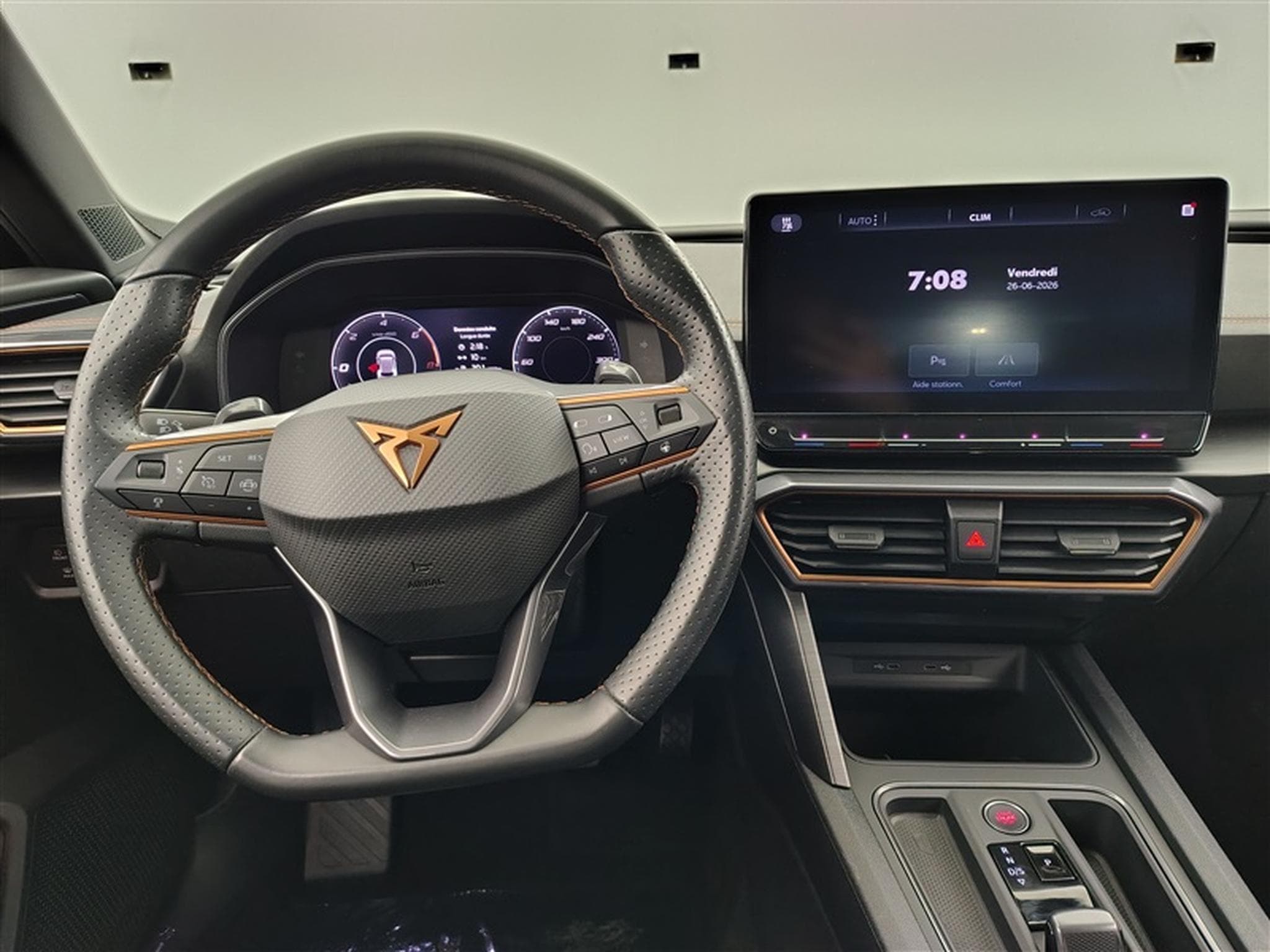 Cupra Formentor 1.4 e-Hybrid 204cv PHEV DSG NAVI / FULL LED / CAMERA / JA 18 (2024) - Photo 9