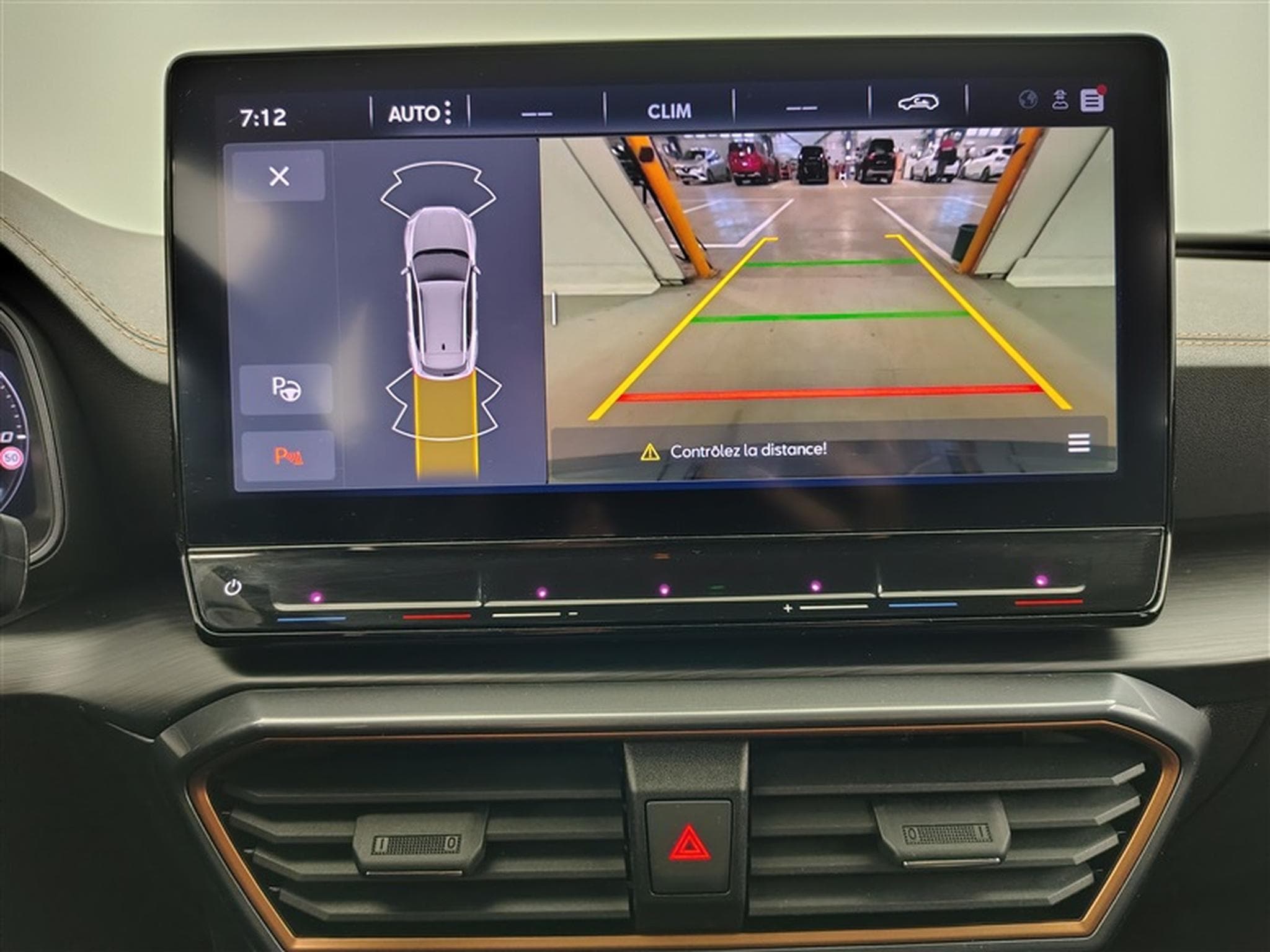 Cupra Formentor 1.4 e-Hybrid 204cv PHEV DSG NAVI / FULL LED / CAMERA / JA 18 (2024) - Photo 17