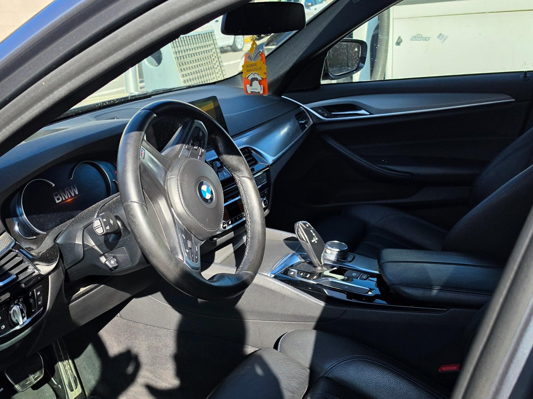 BMW 520 XDrive - Pack M (2018) - Photo 5
