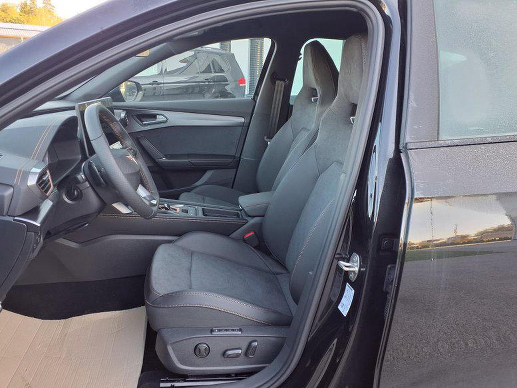 Cupra Formentor 2.0 TSI 7-Gang-DSG 4Drive (2026) - Foto 7