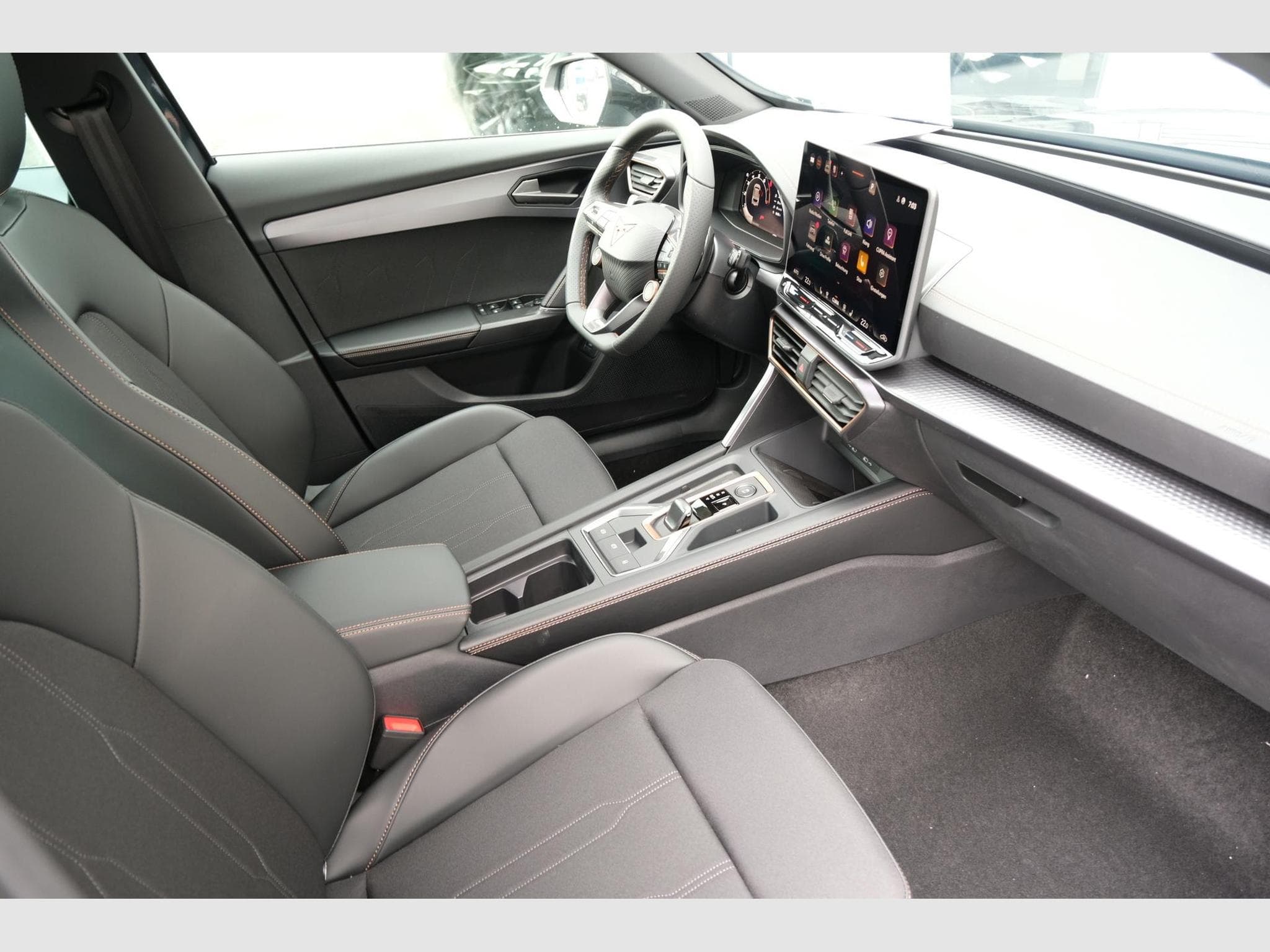 Cupra Formentor 1.5 eTSI DSG (2026) - Foto 21