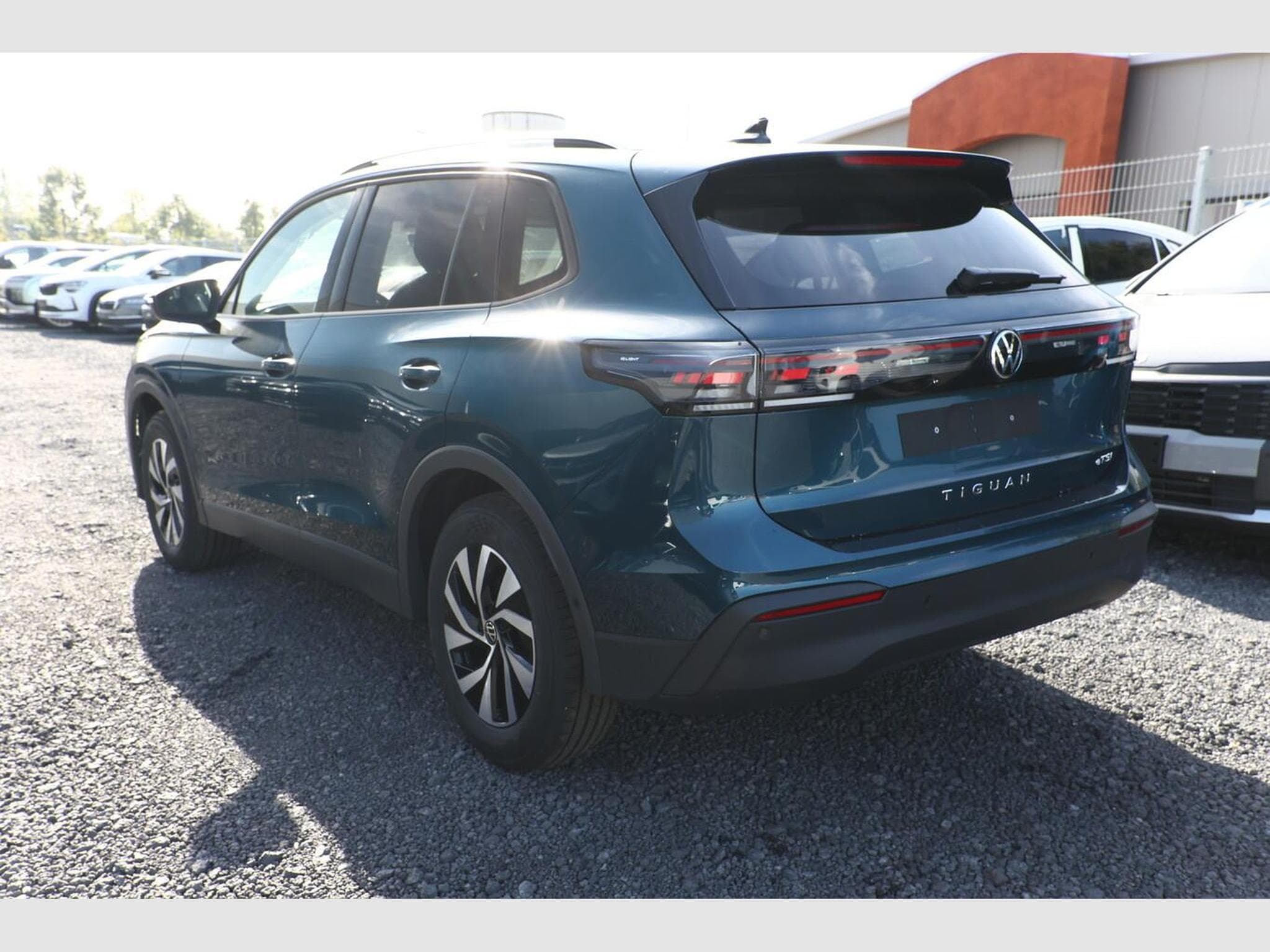 VW Tiguan DSG LED+ IQ.DRIVE (2026) - Foto 4