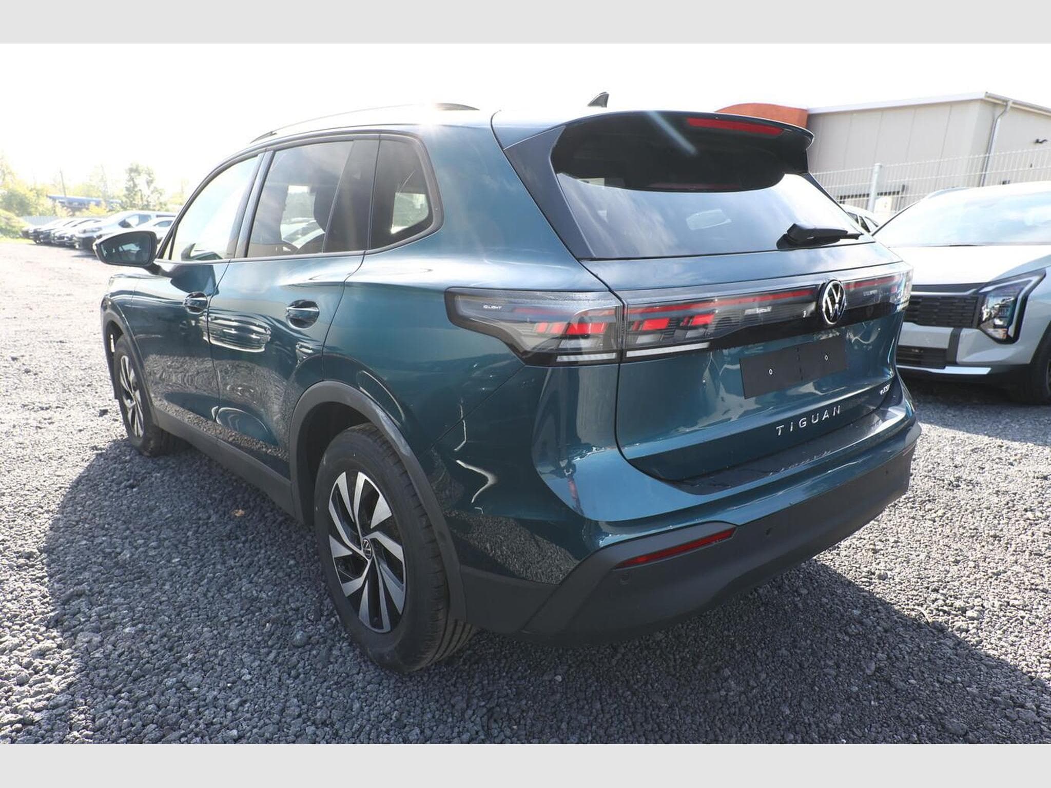 VW Tiguan DSG LED+ IQ.DRIVE (2026) - Foto 4